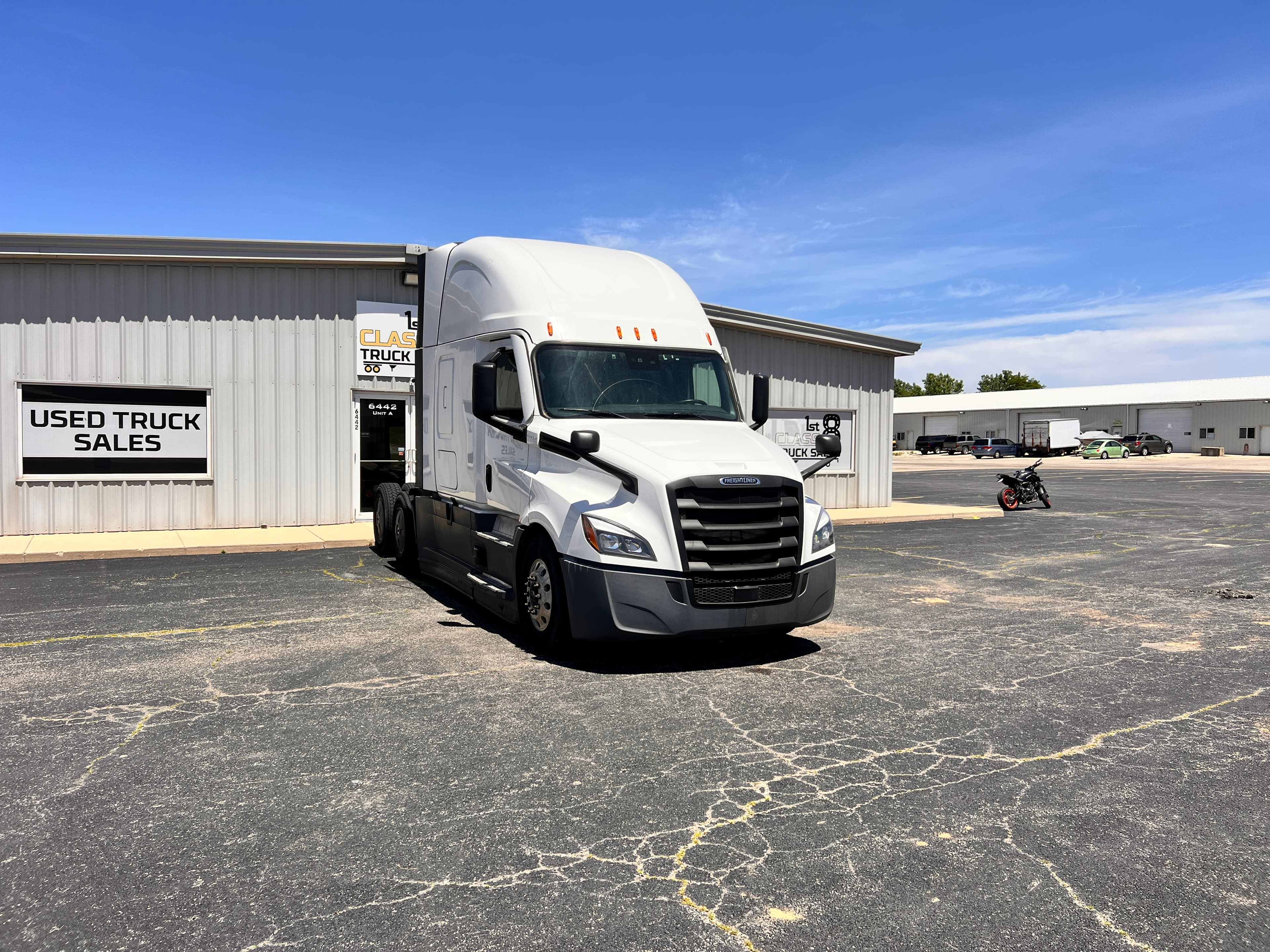 2022 Freightliner Cascadia 126