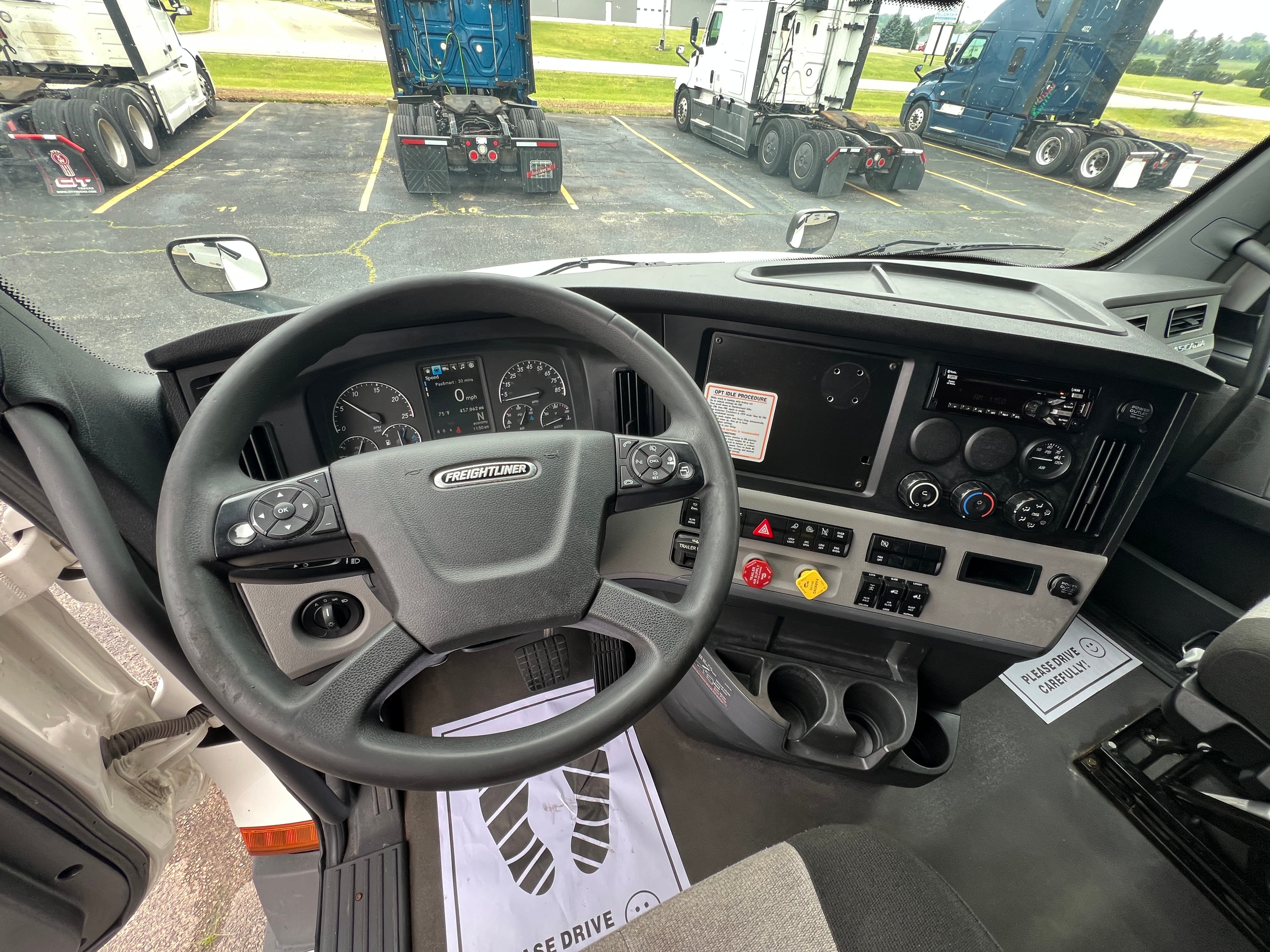 2022 Freightliner Cascadia 126