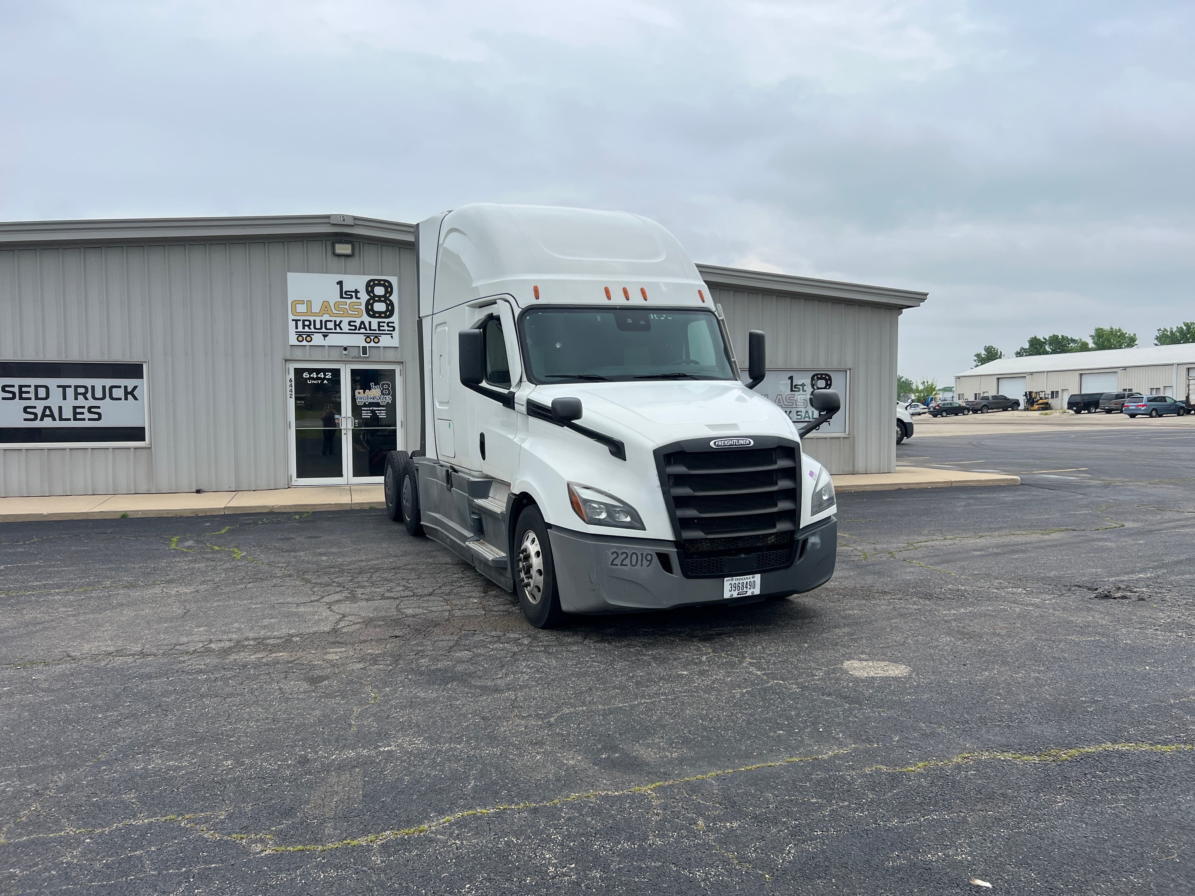 2022 Freightliner Cascadia 126