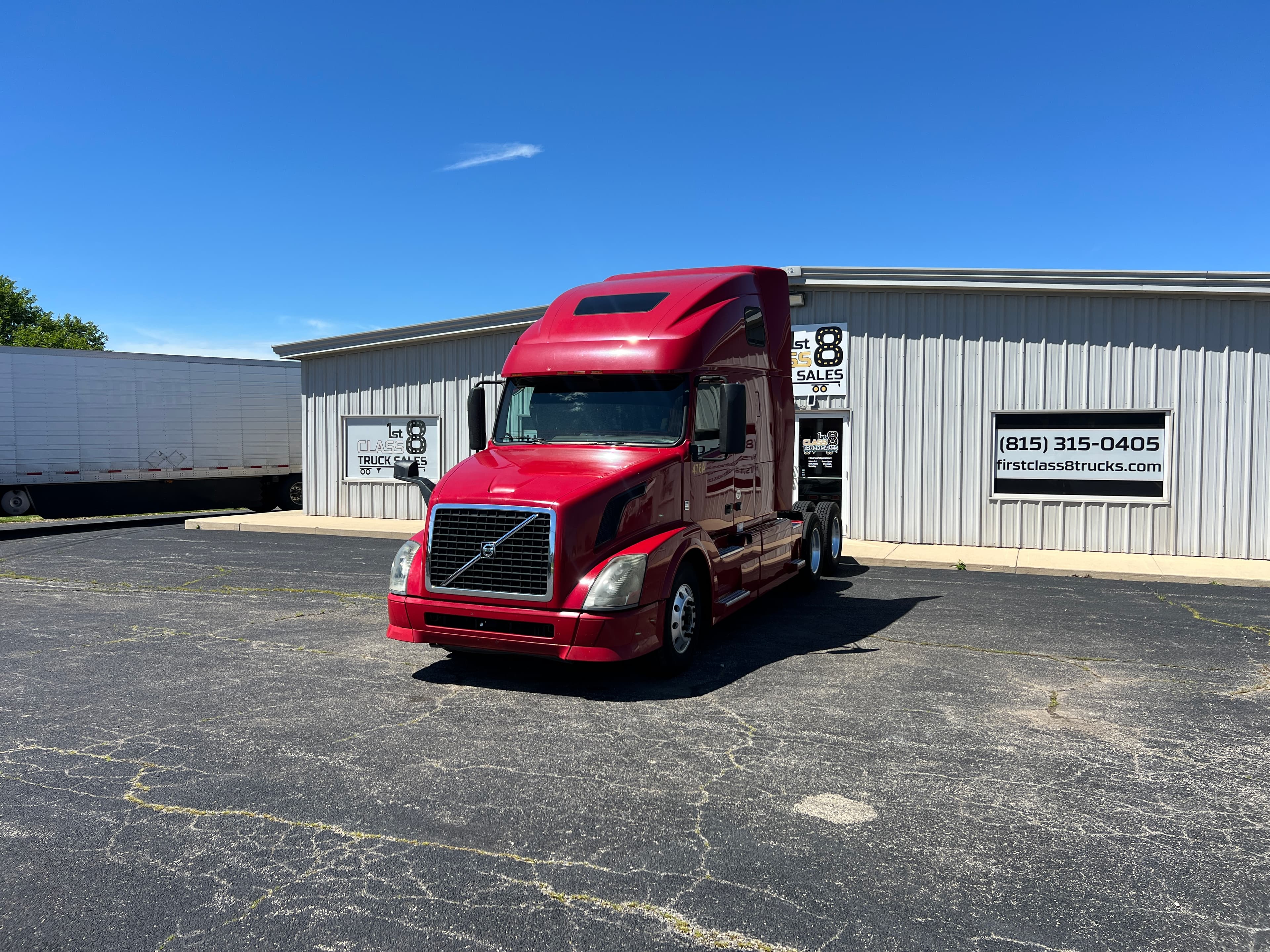 2015 Volvo VNL670
