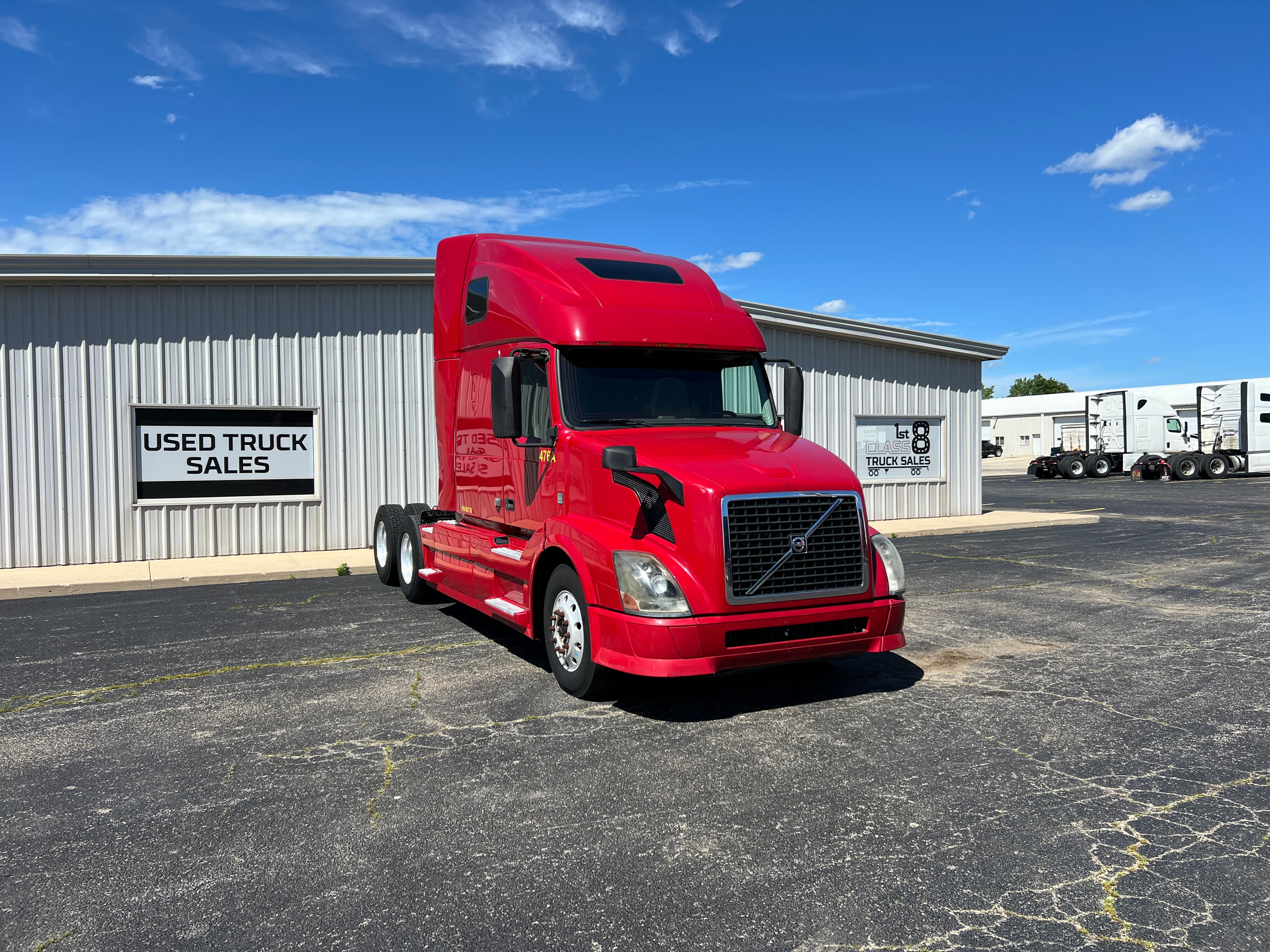 2015 Volvo VNL670