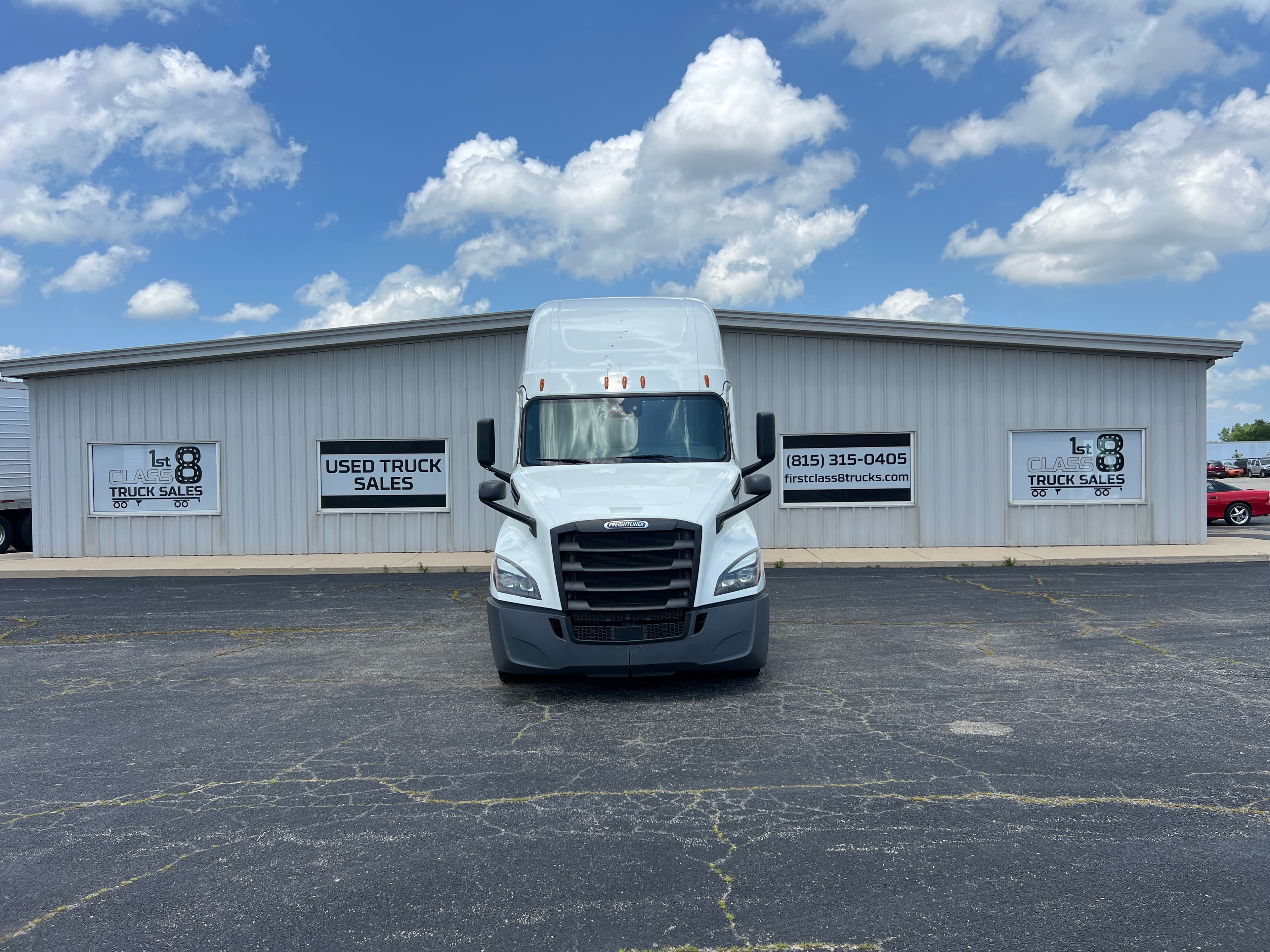2022 Freightliner Cascadia 126