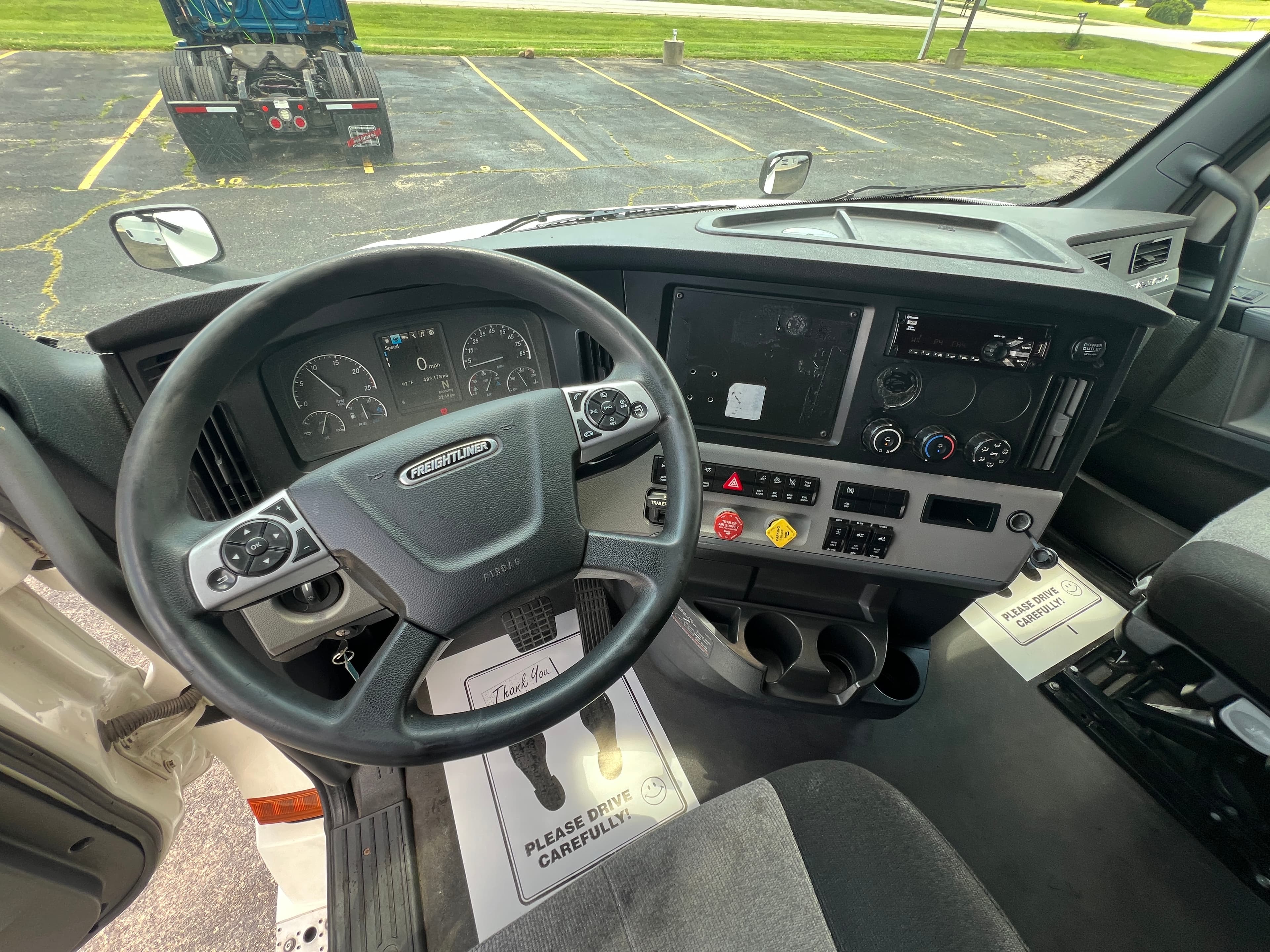 2022 Freightliner Cascadia 126