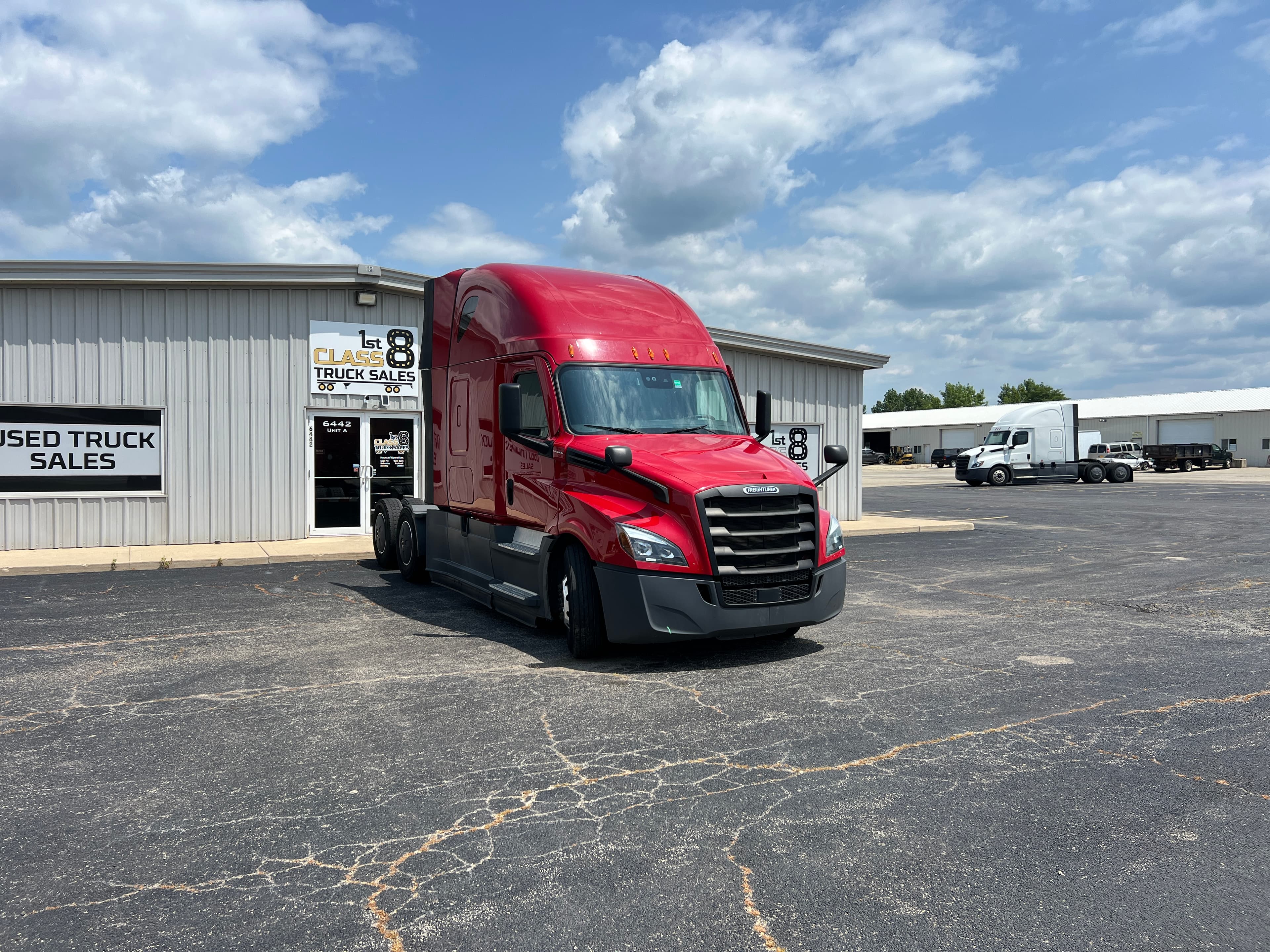 2022 Freightliner Cascadia 126