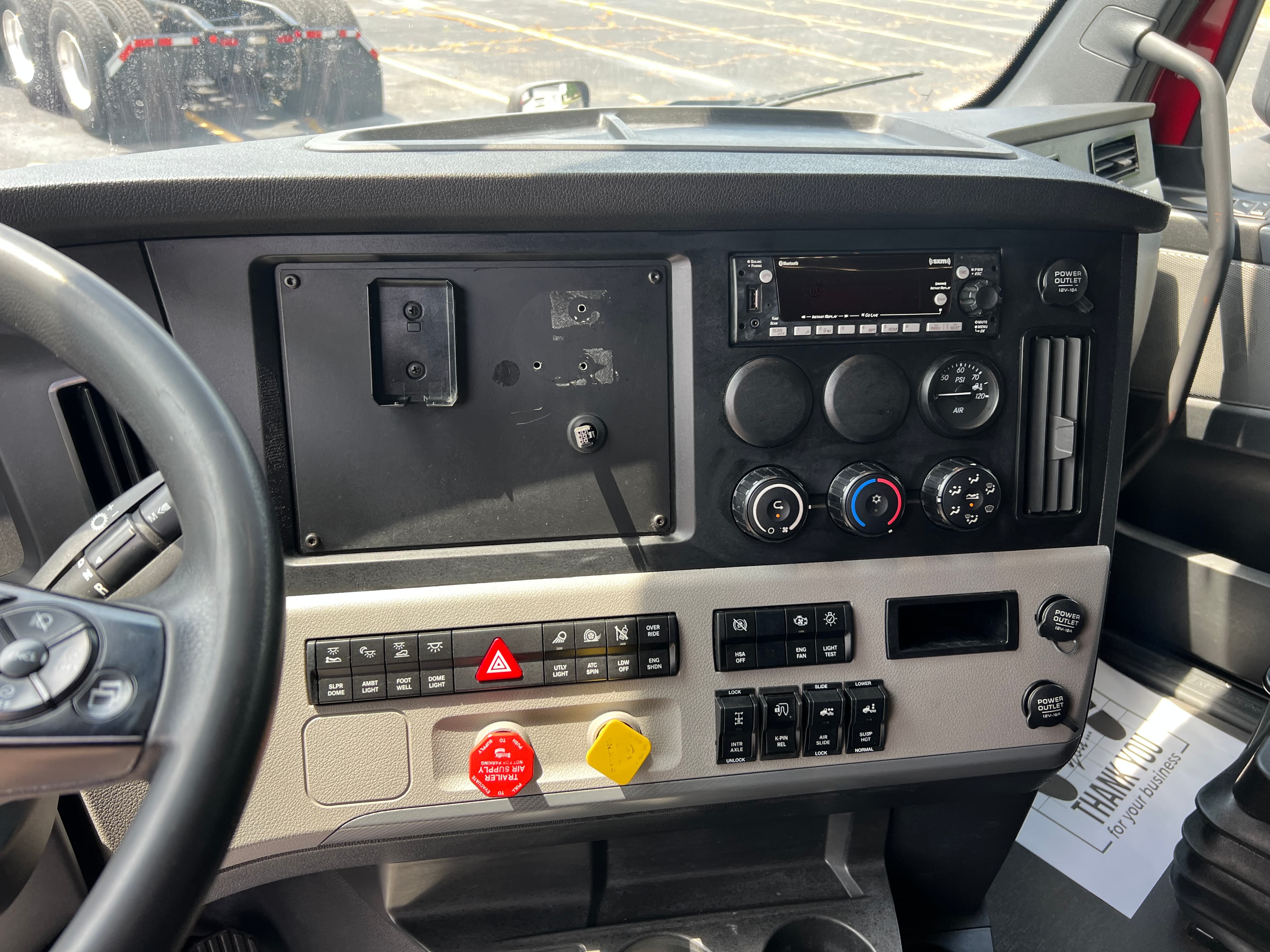 2022 Freightliner Cascadia 126