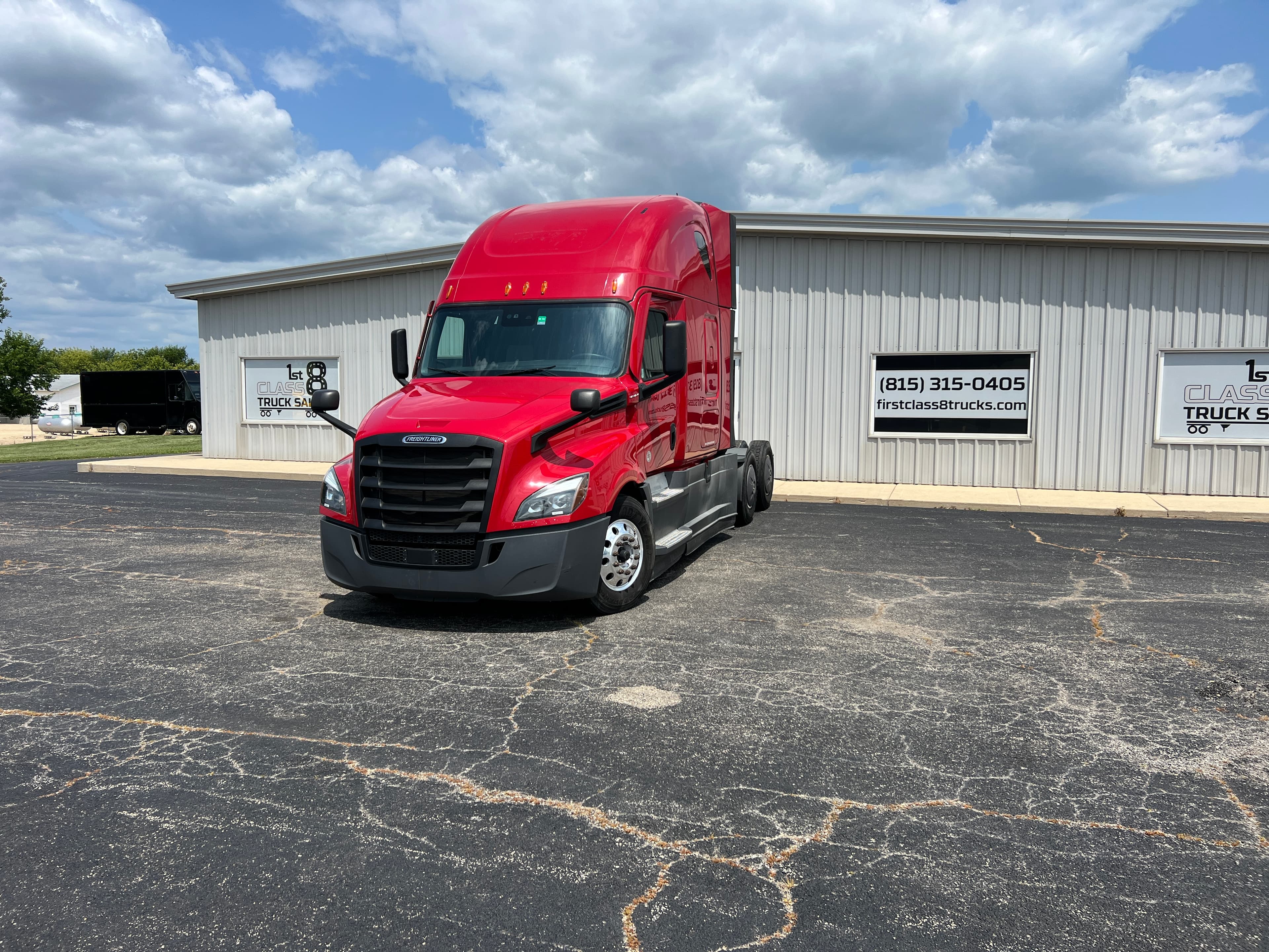 2022 Freightliner Cascadia 126