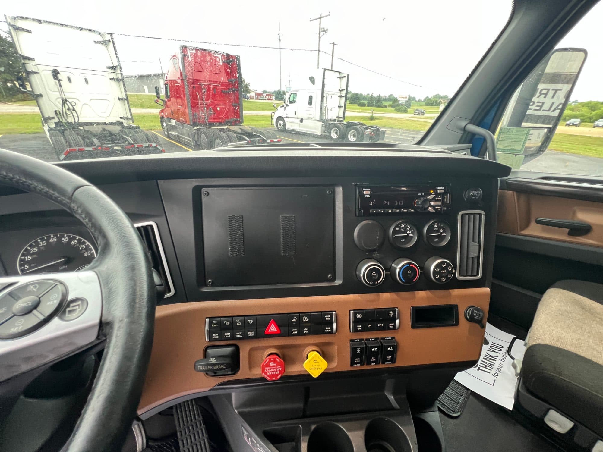 2022 Freightliner Cascadia 126