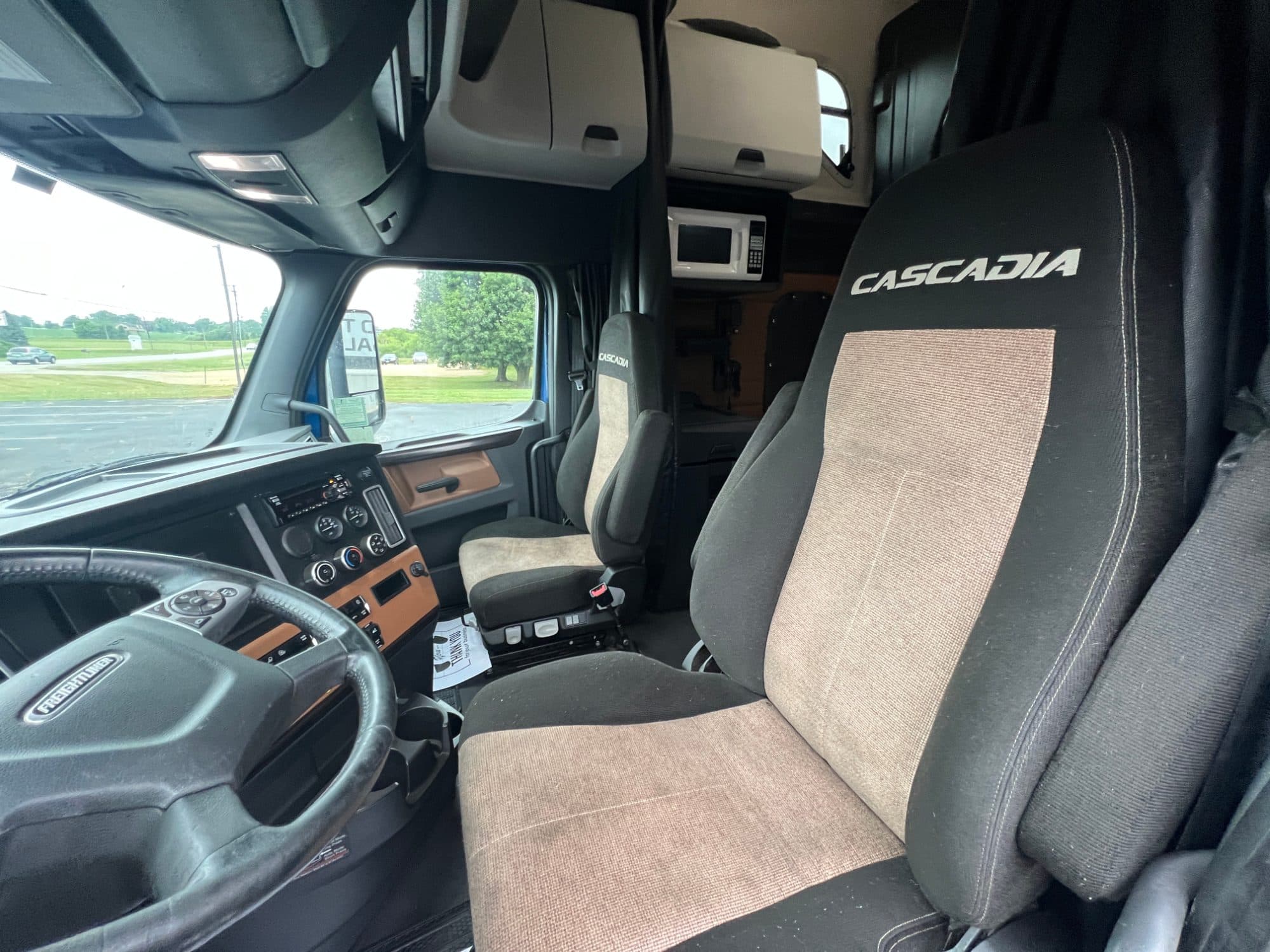 2022 Freightliner Cascadia 126