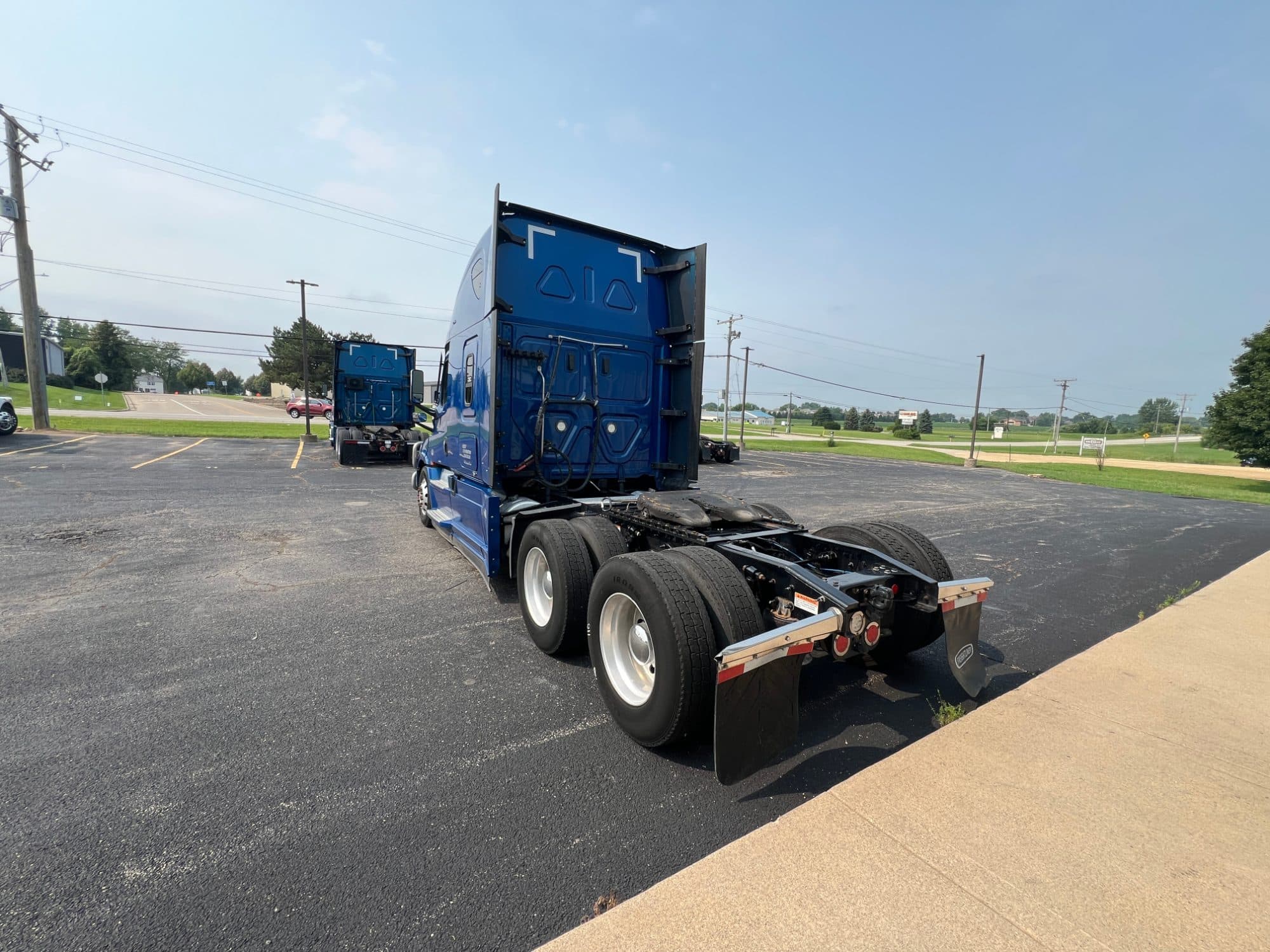 2022 Freightliner Cascadia 126