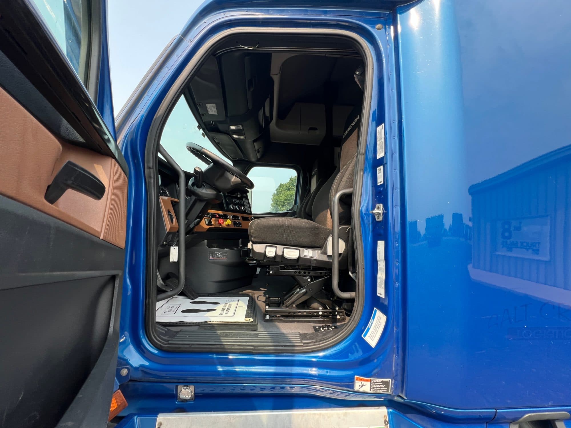 2022 Freightliner Cascadia 126