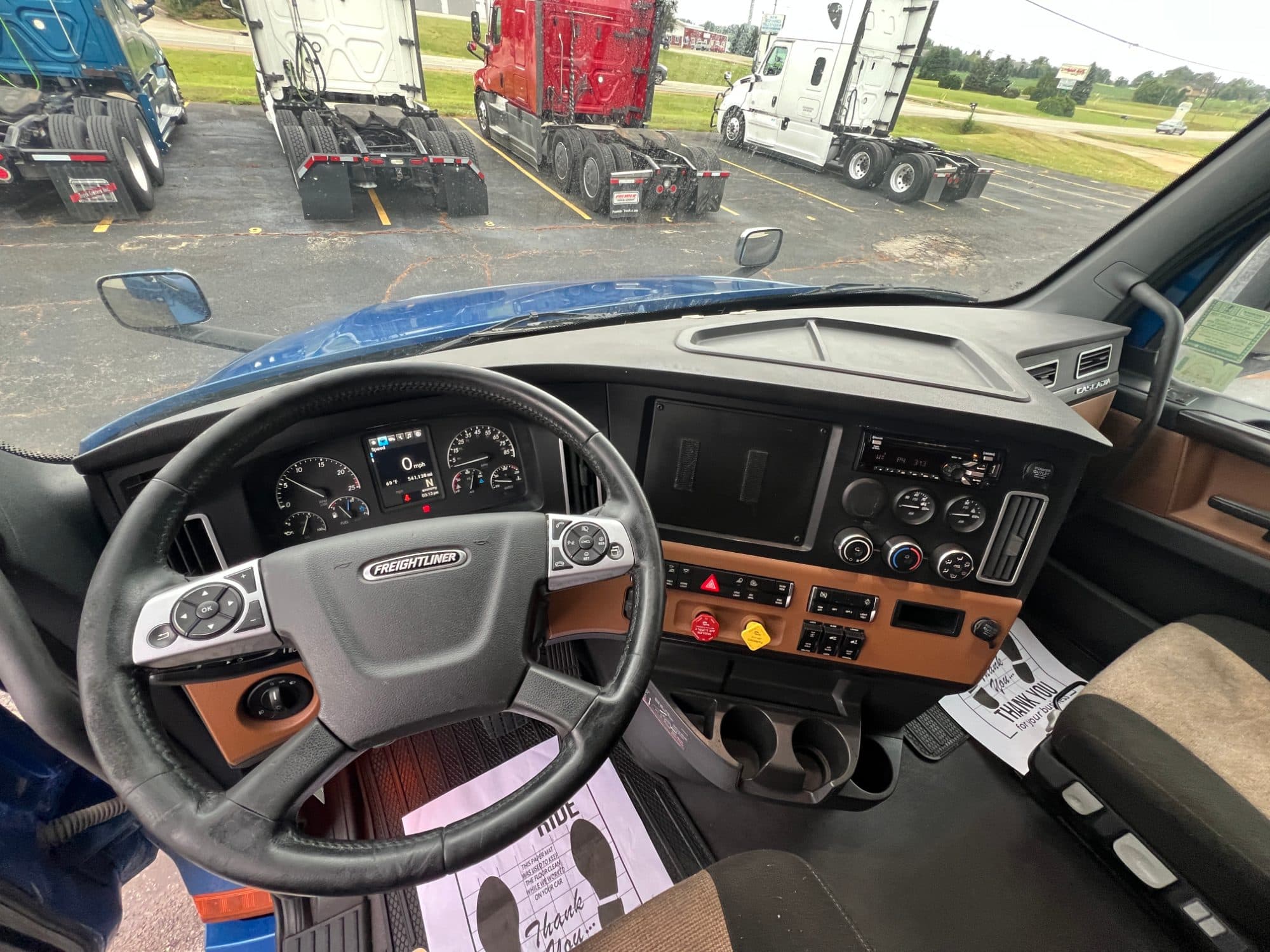 2022 Freightliner Cascadia 126