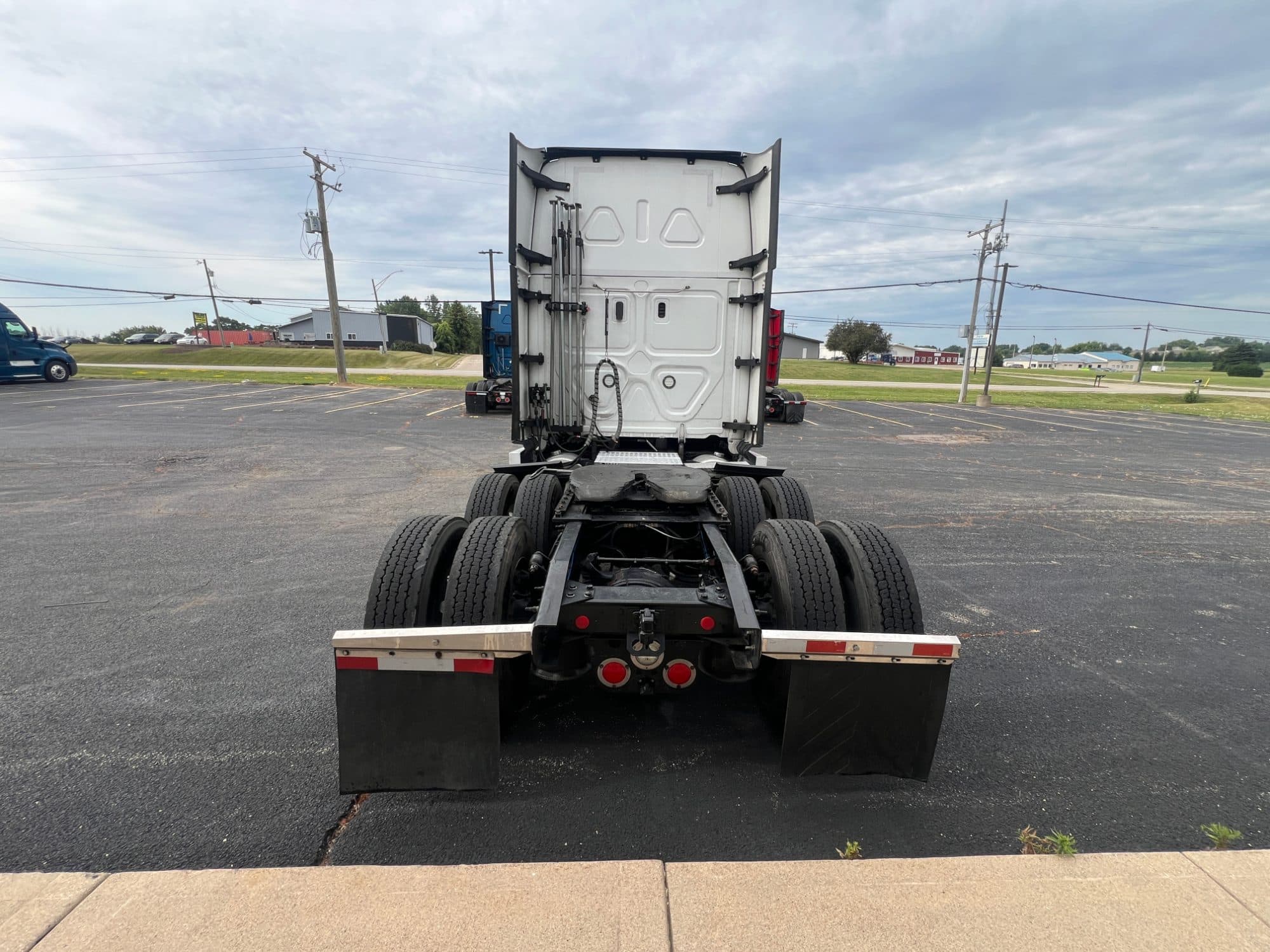 2022 Freightliner Cascadia 126