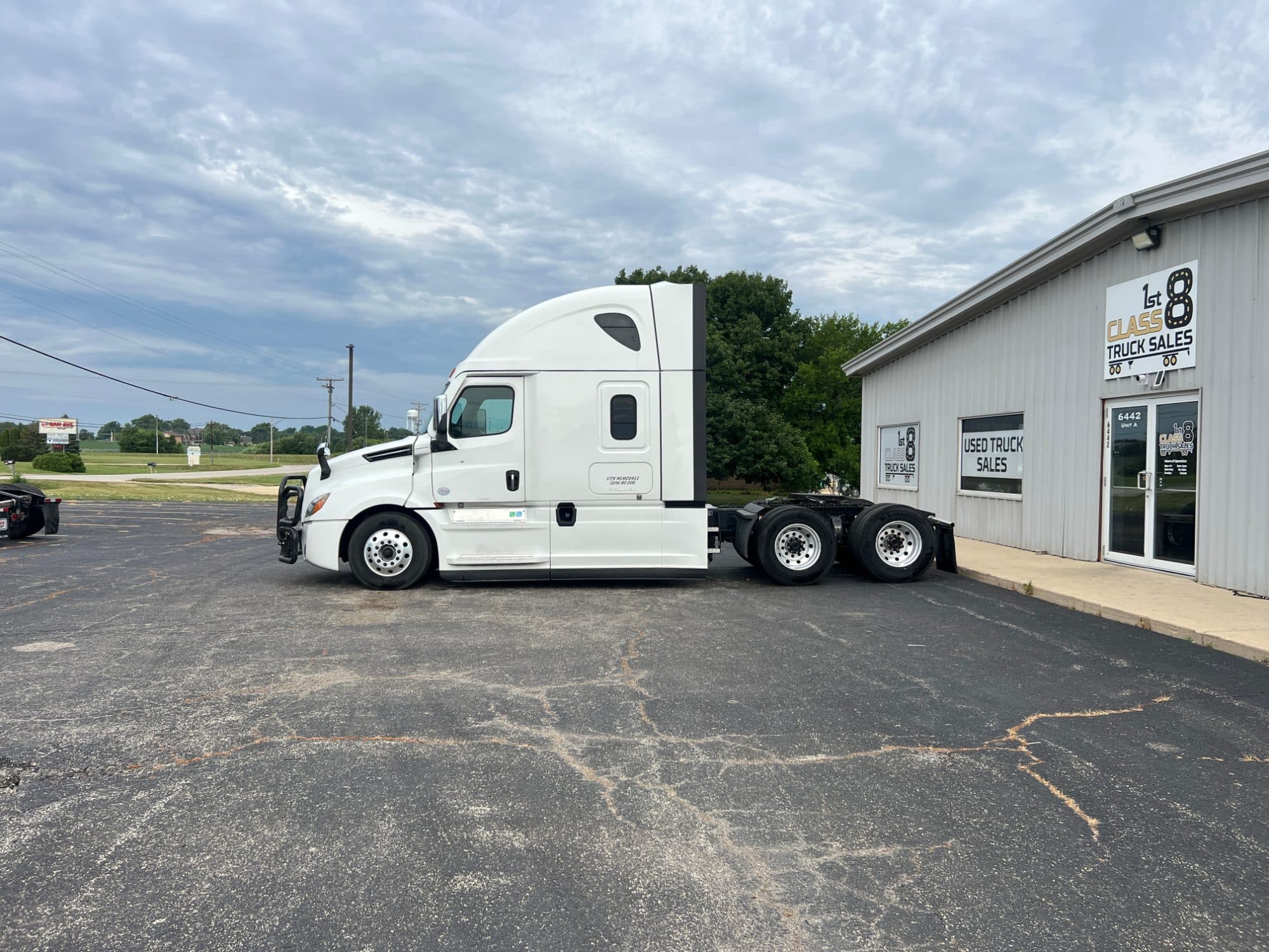 2022 Freightliner Cascadia 126