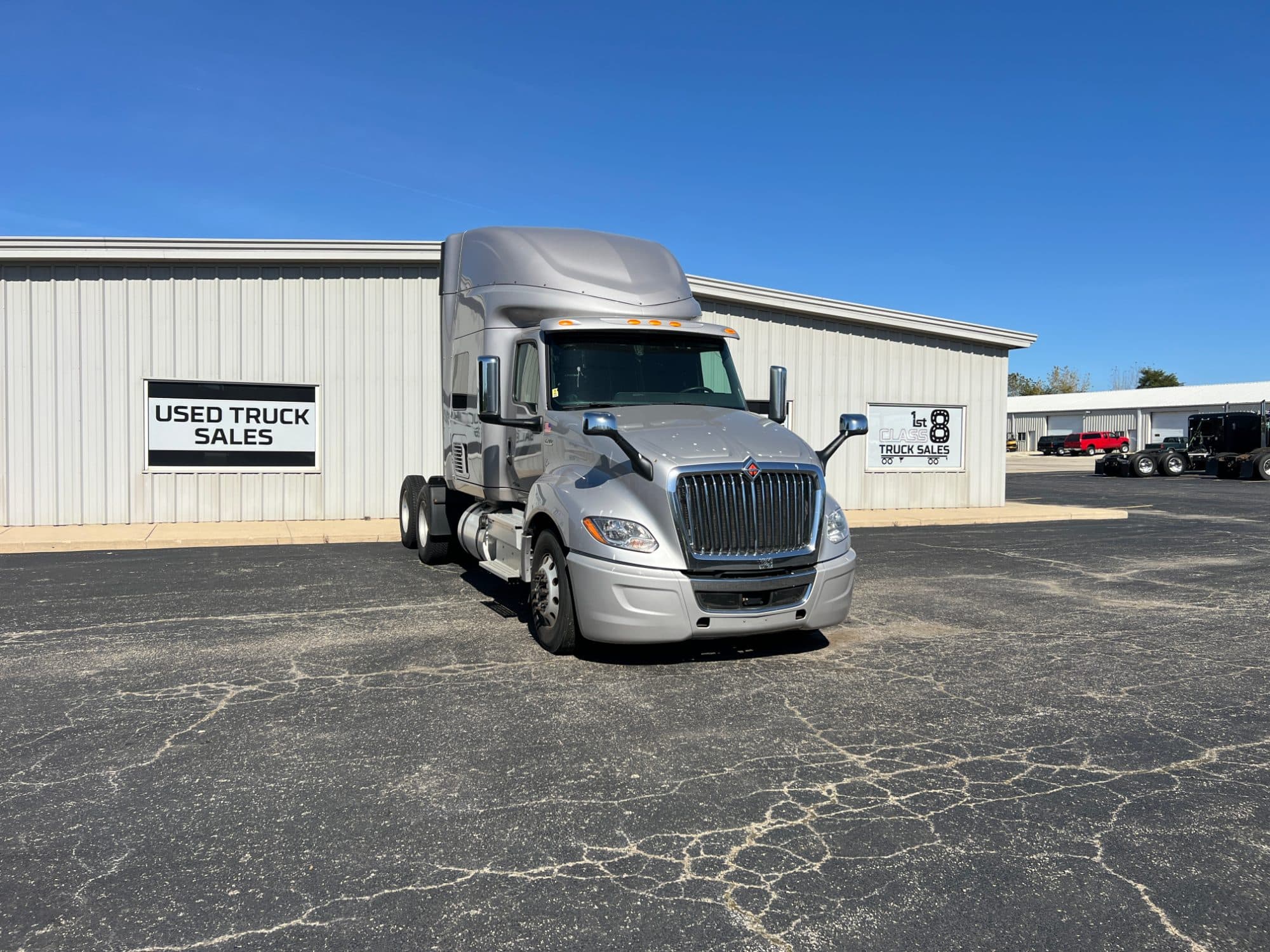 2021 International LT625