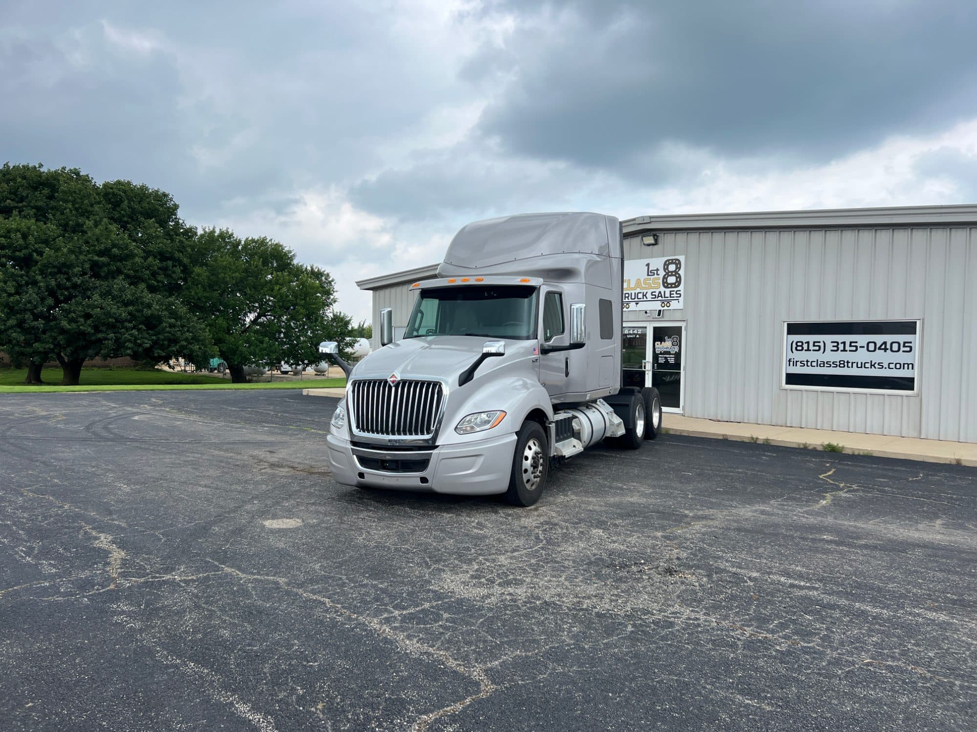 2021 International LT625