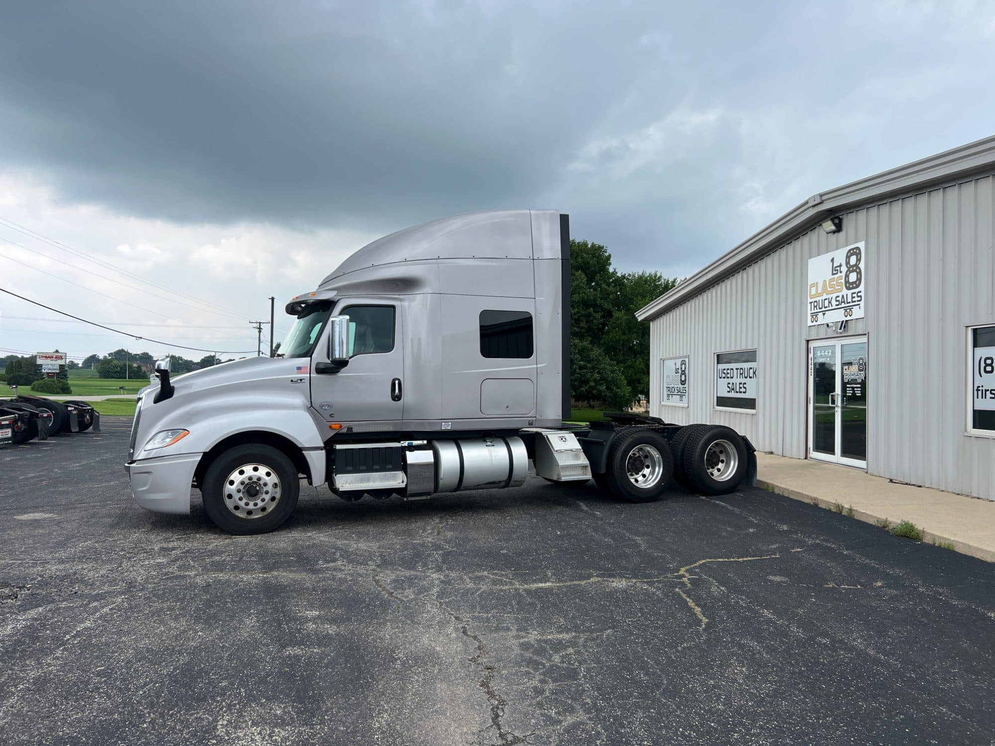 2021 International LT625