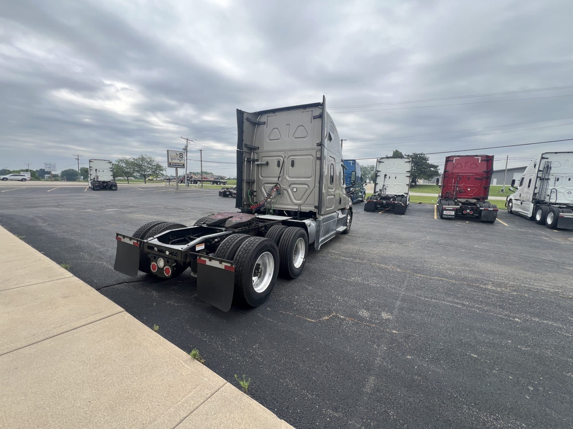 2020 Freightliner Cascadia