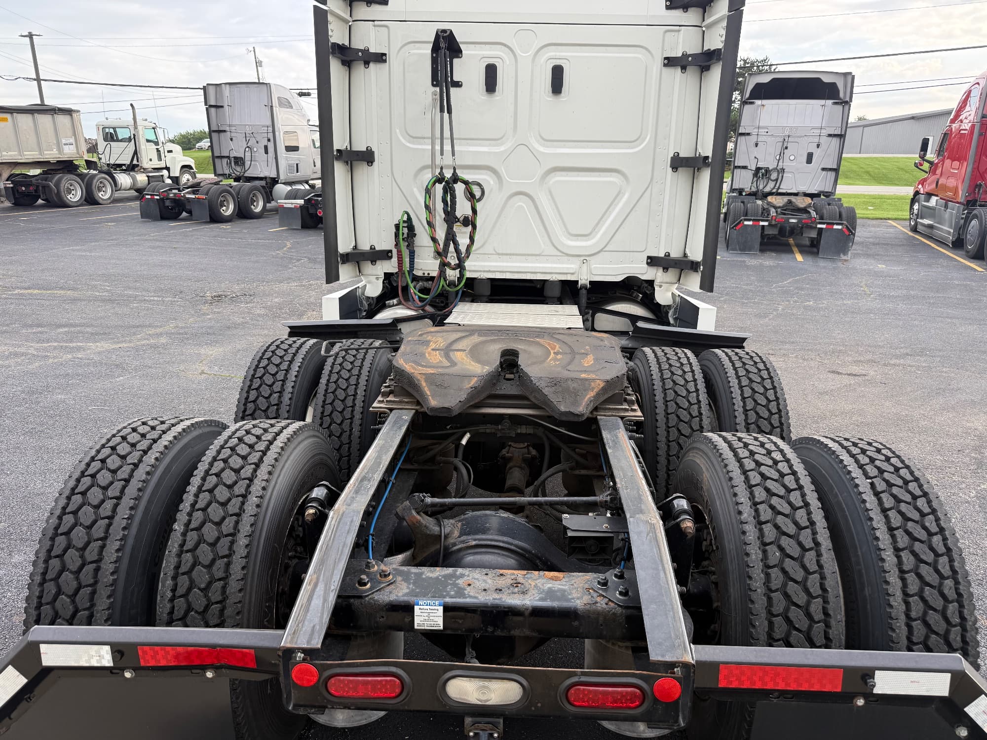 2022 Freightliner Cascadia 126