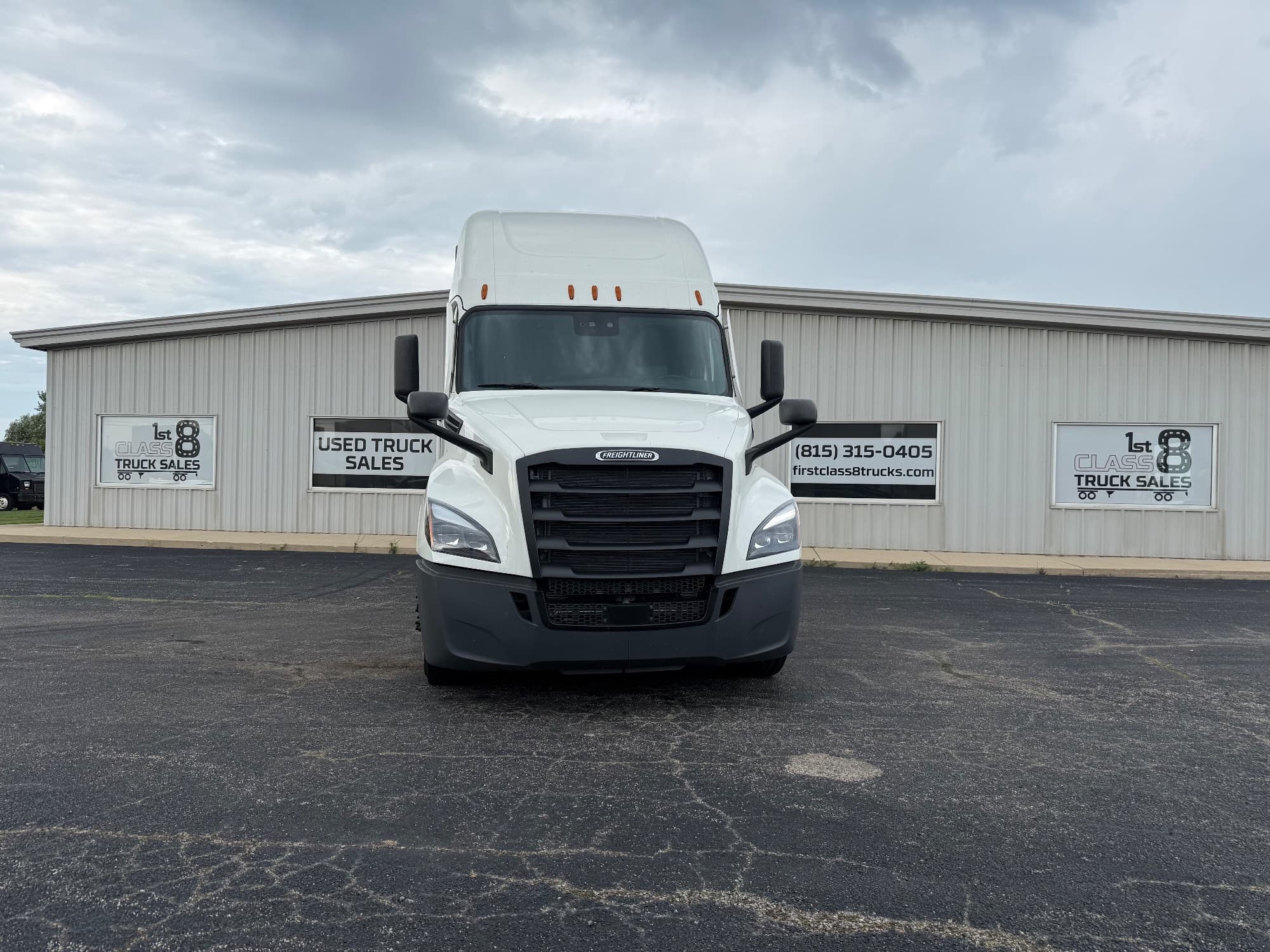 2022 Freightliner Cascadia 126