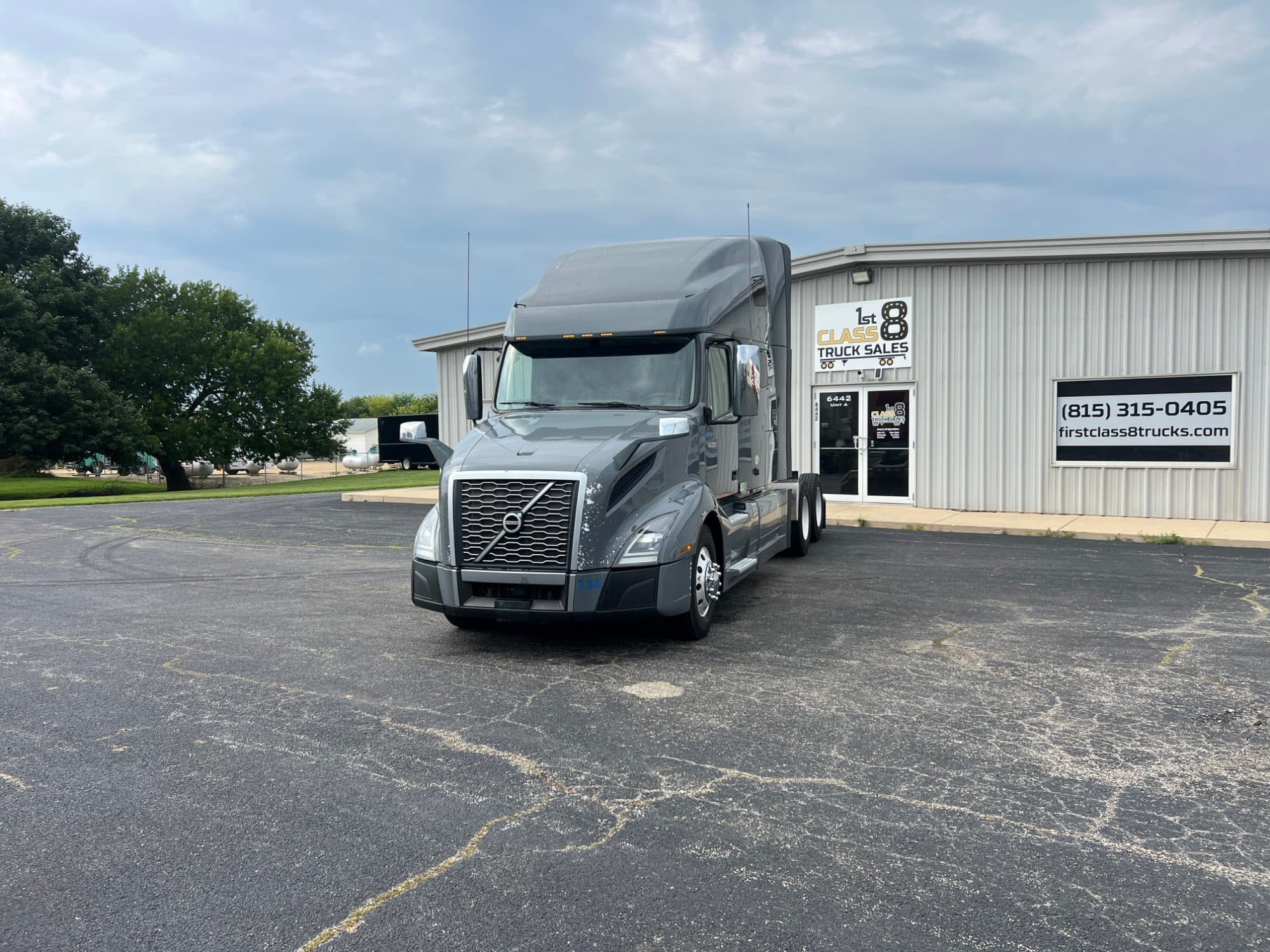 2021 Volvo VNL760