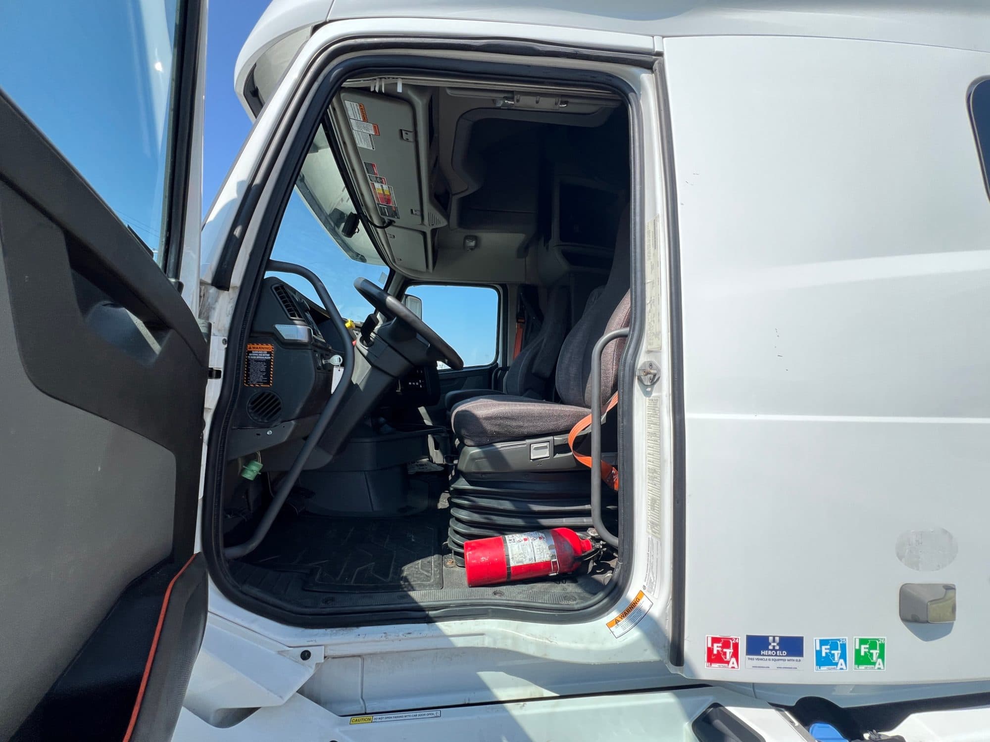 2020 Volvo VNL760