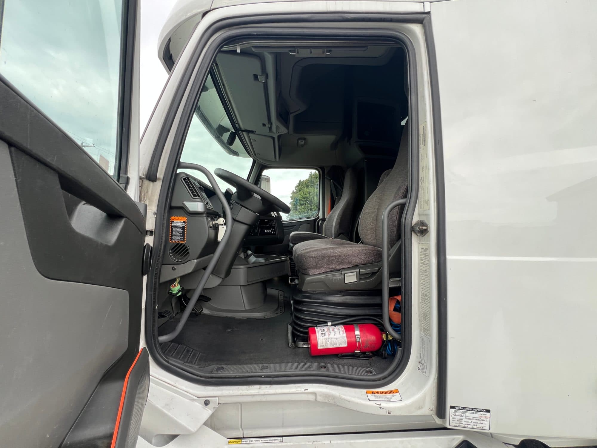 2020 Volvo VNL760