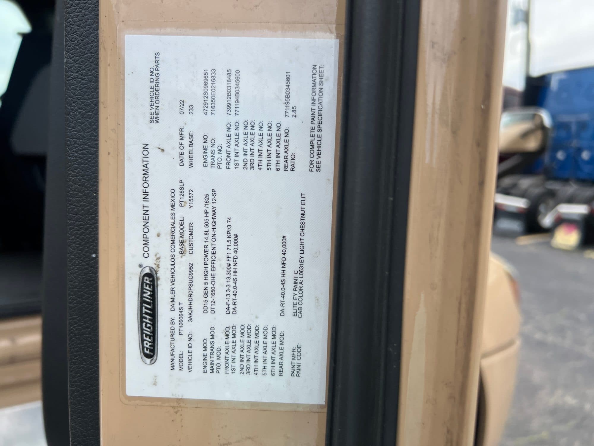 2023 Freightliner Cascadia 126