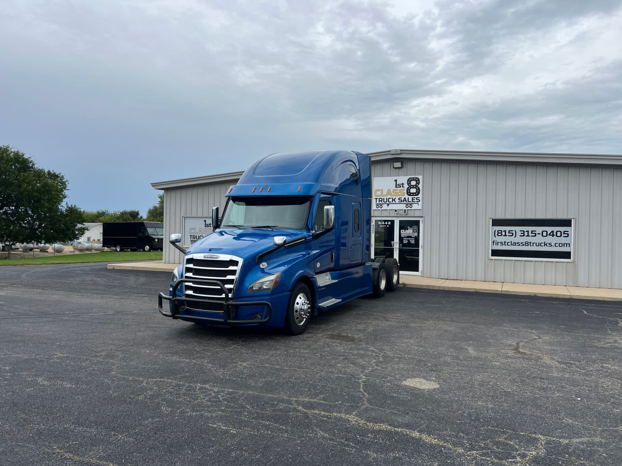 2023 Freightliner Cascadia 126