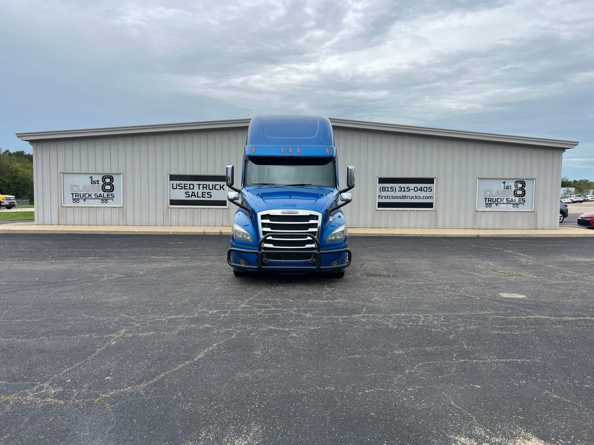 2023 Freightliner Cascadia 126