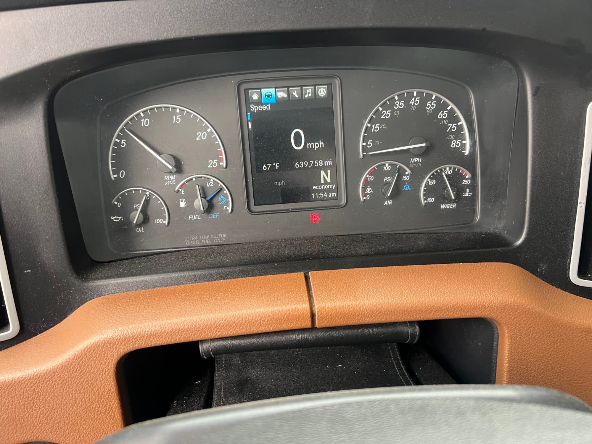 2022 Freightliner Cascadia 126
