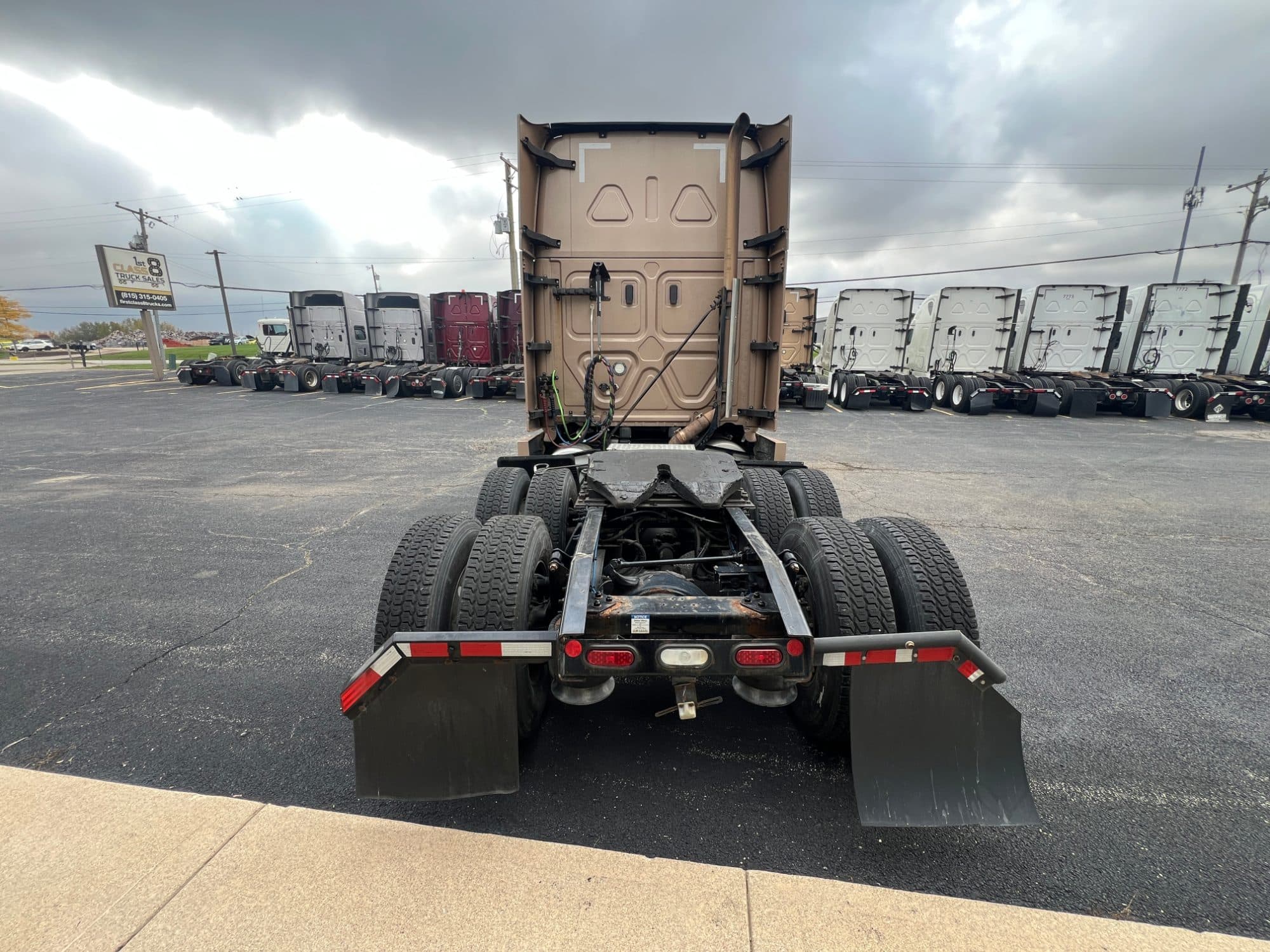 2022 Freightliner Cascadia 126