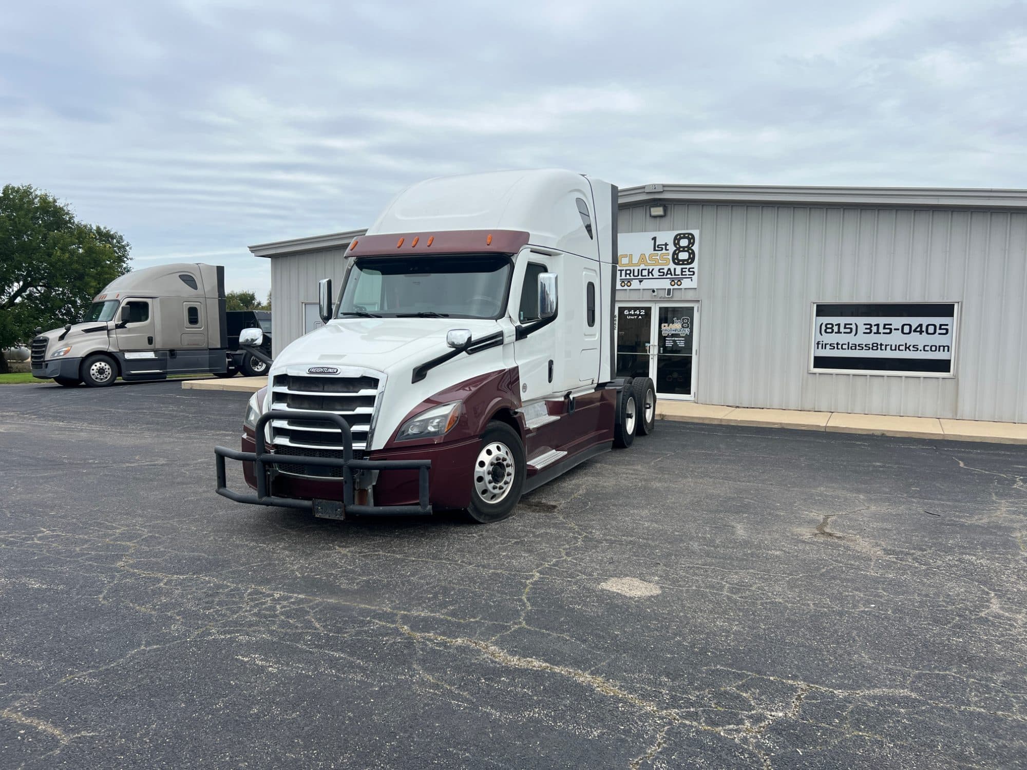 2020 Freightliner Cascadia 126