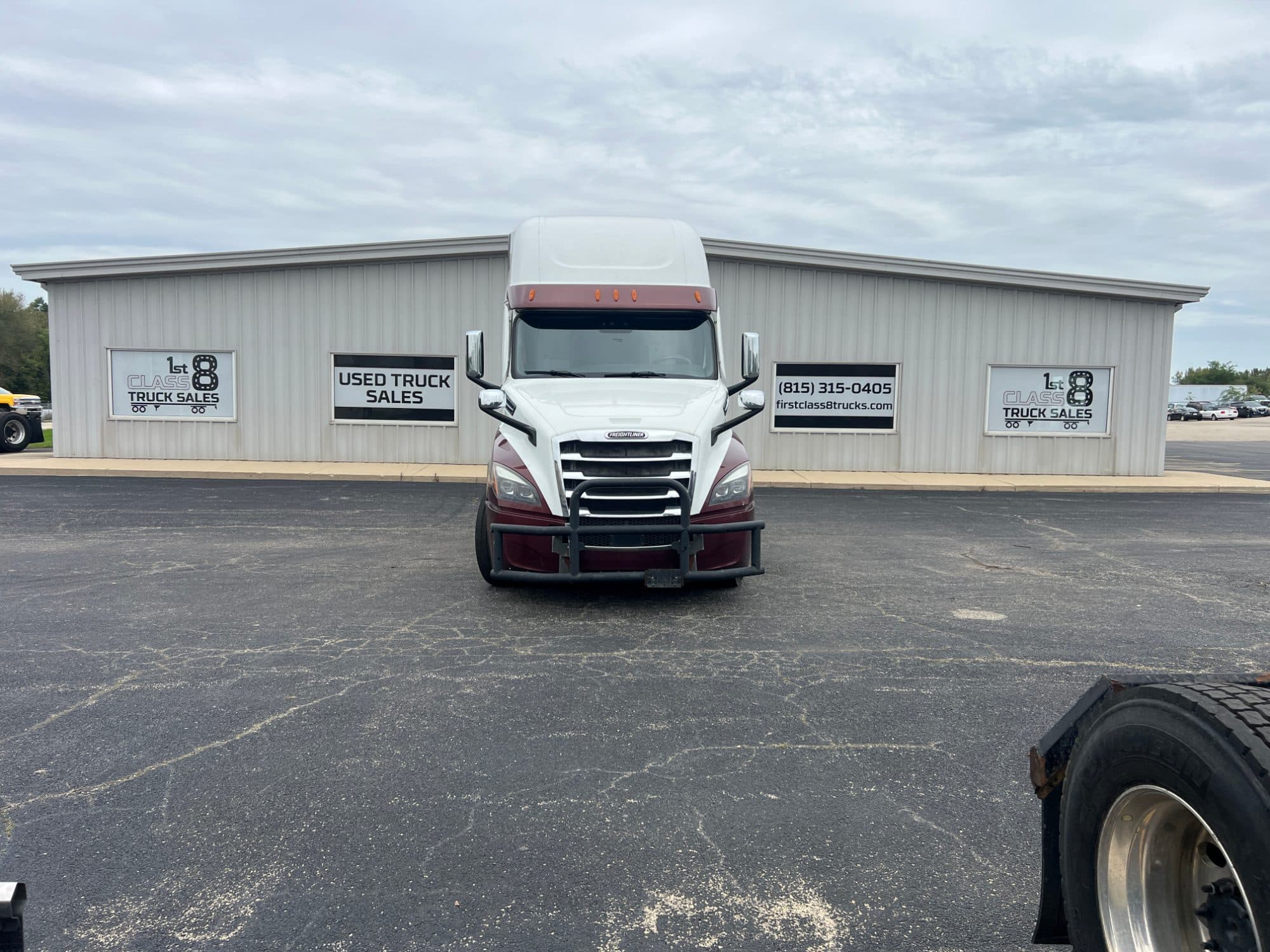 2020 Freightliner Cascadia 126