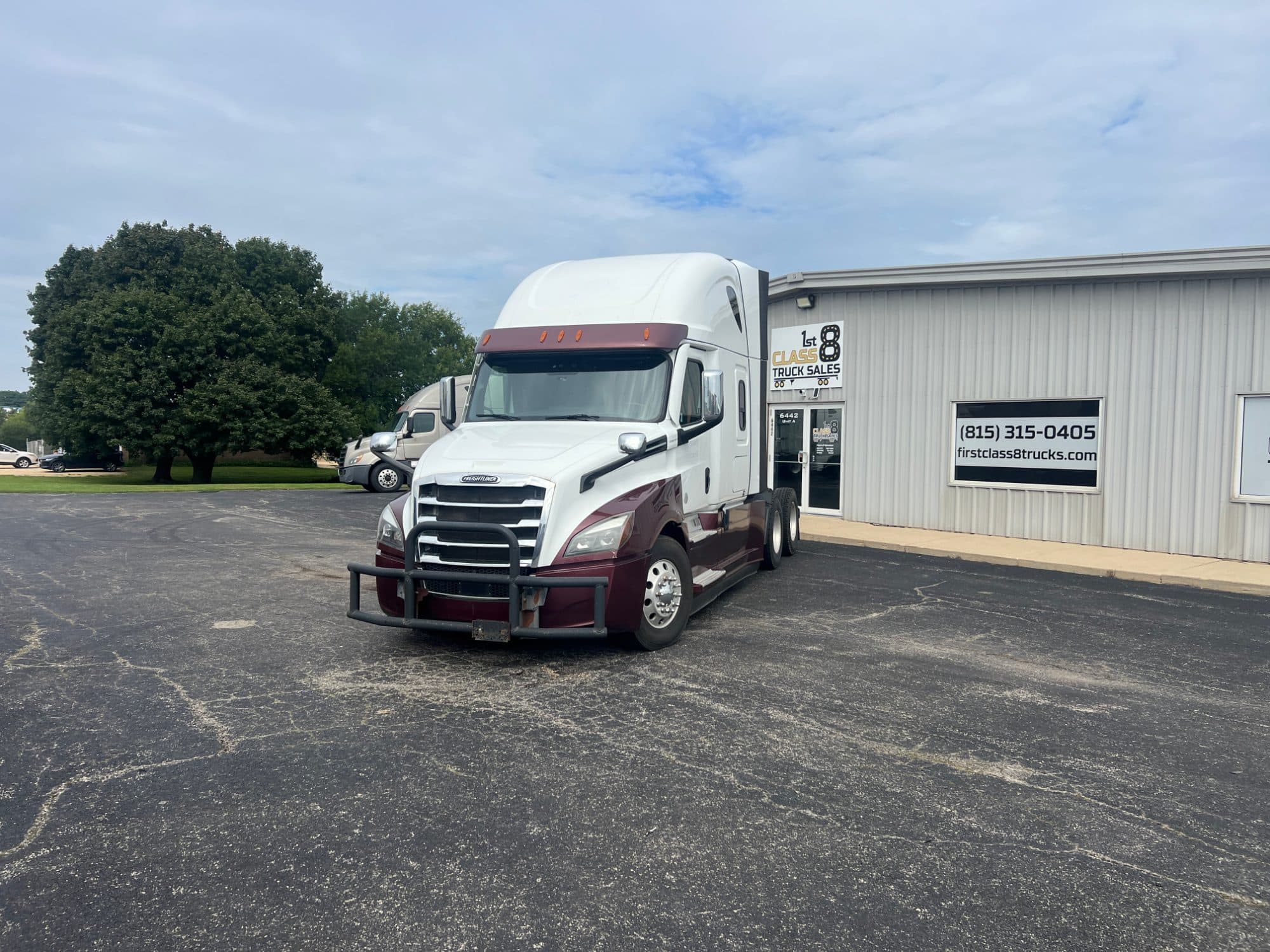 2020 Freightliner Cascadia 126