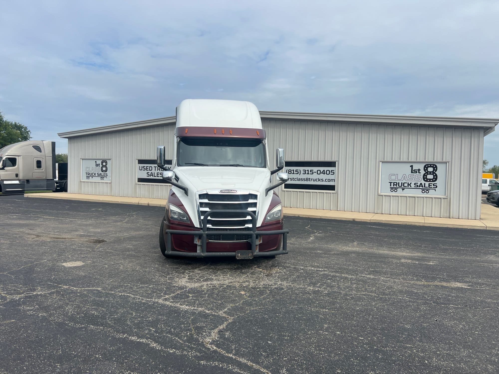 2020 Freightliner Cascadia 126