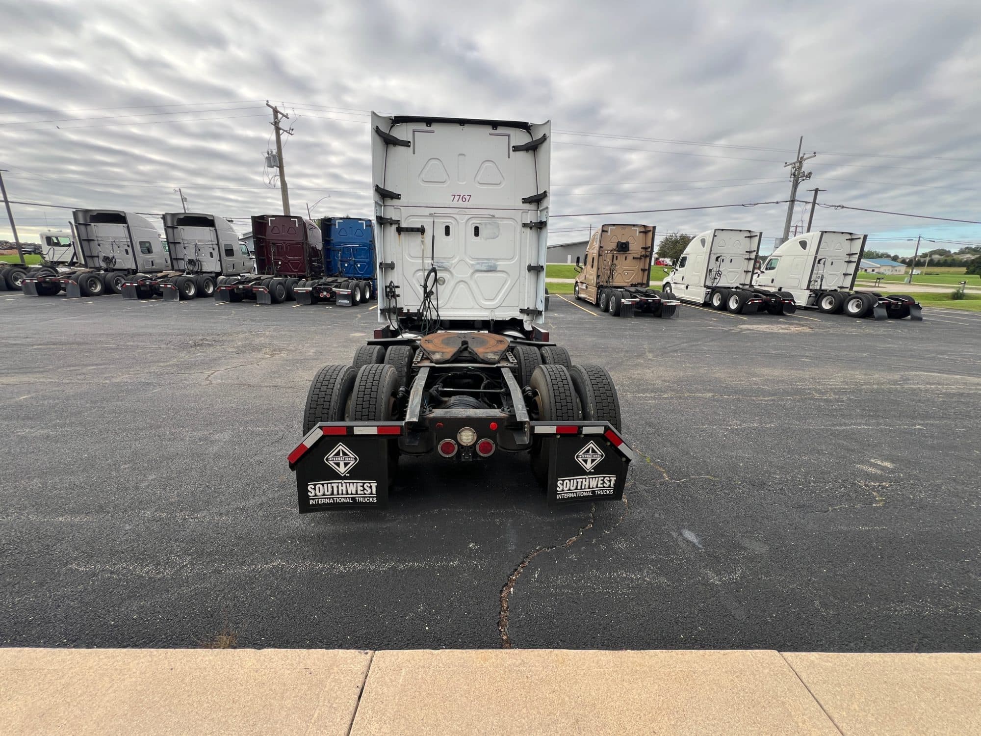 2020 Freightliner Cascadia 126