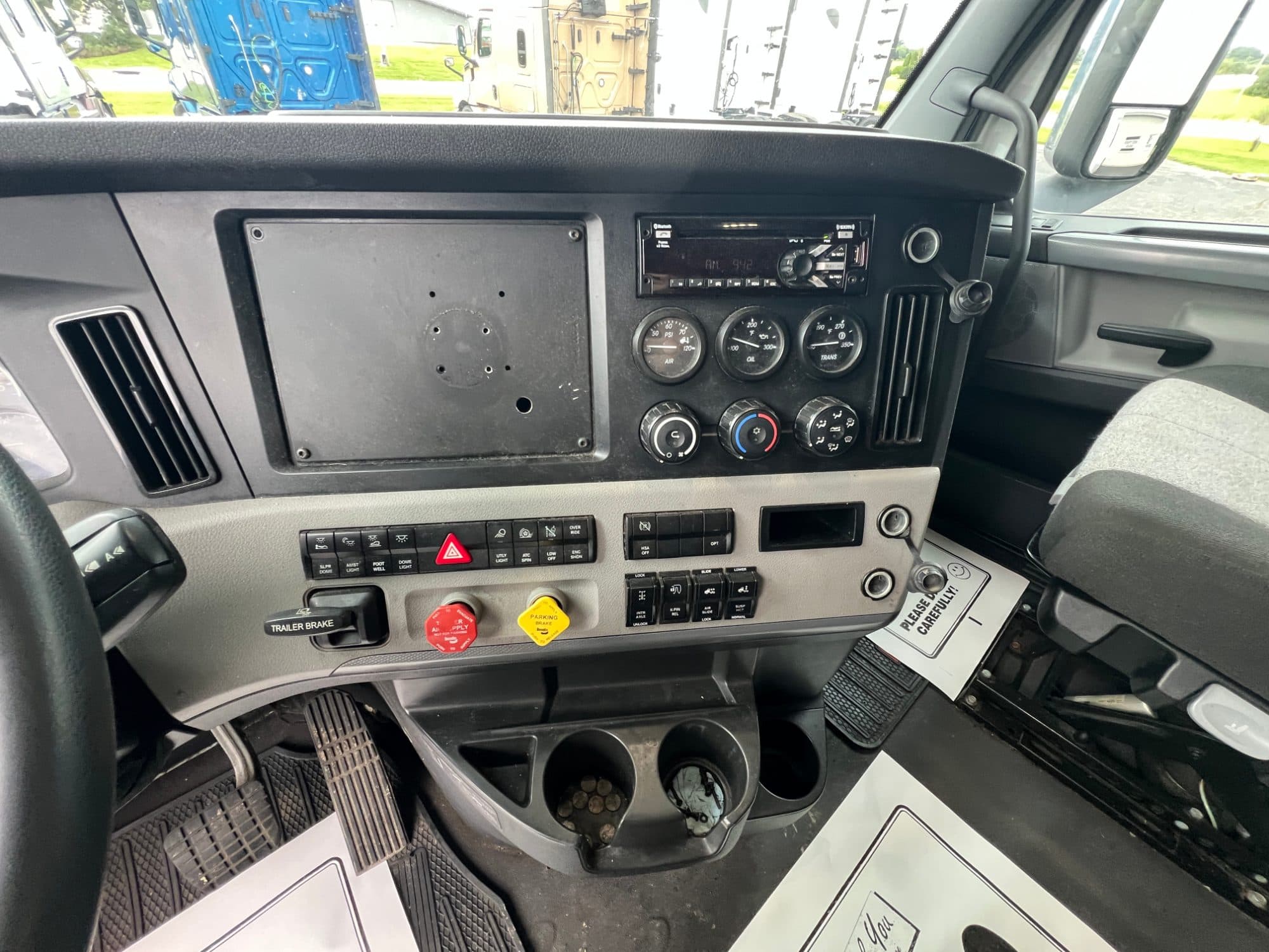 2020 Freightliner Cascadia 126