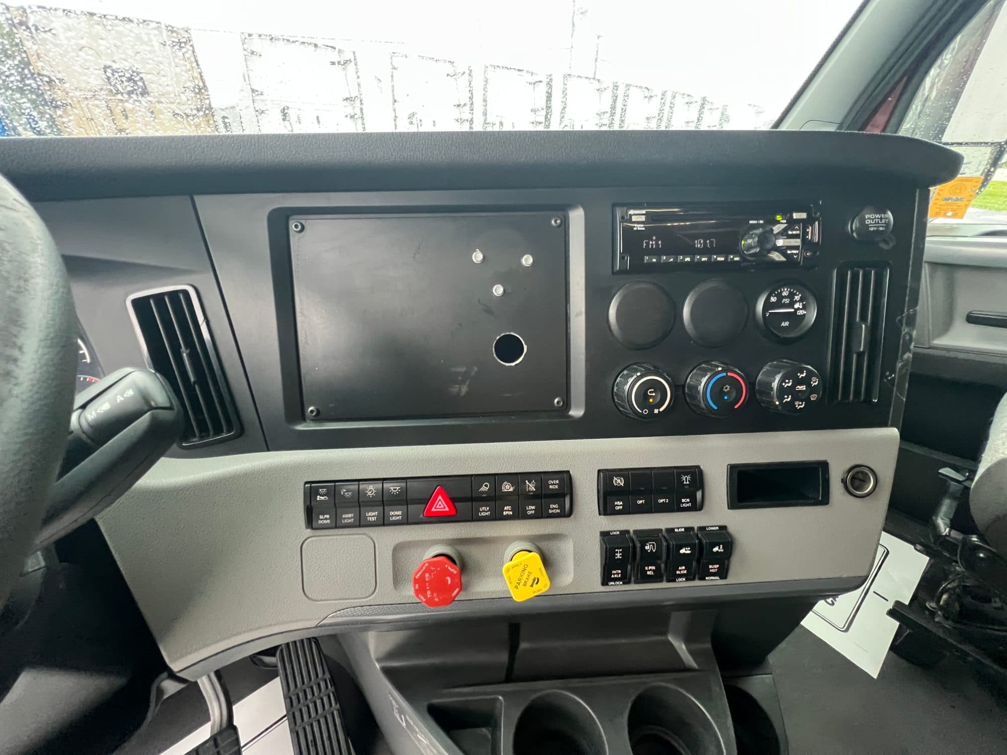 2021 Freightliner Cascadia 126