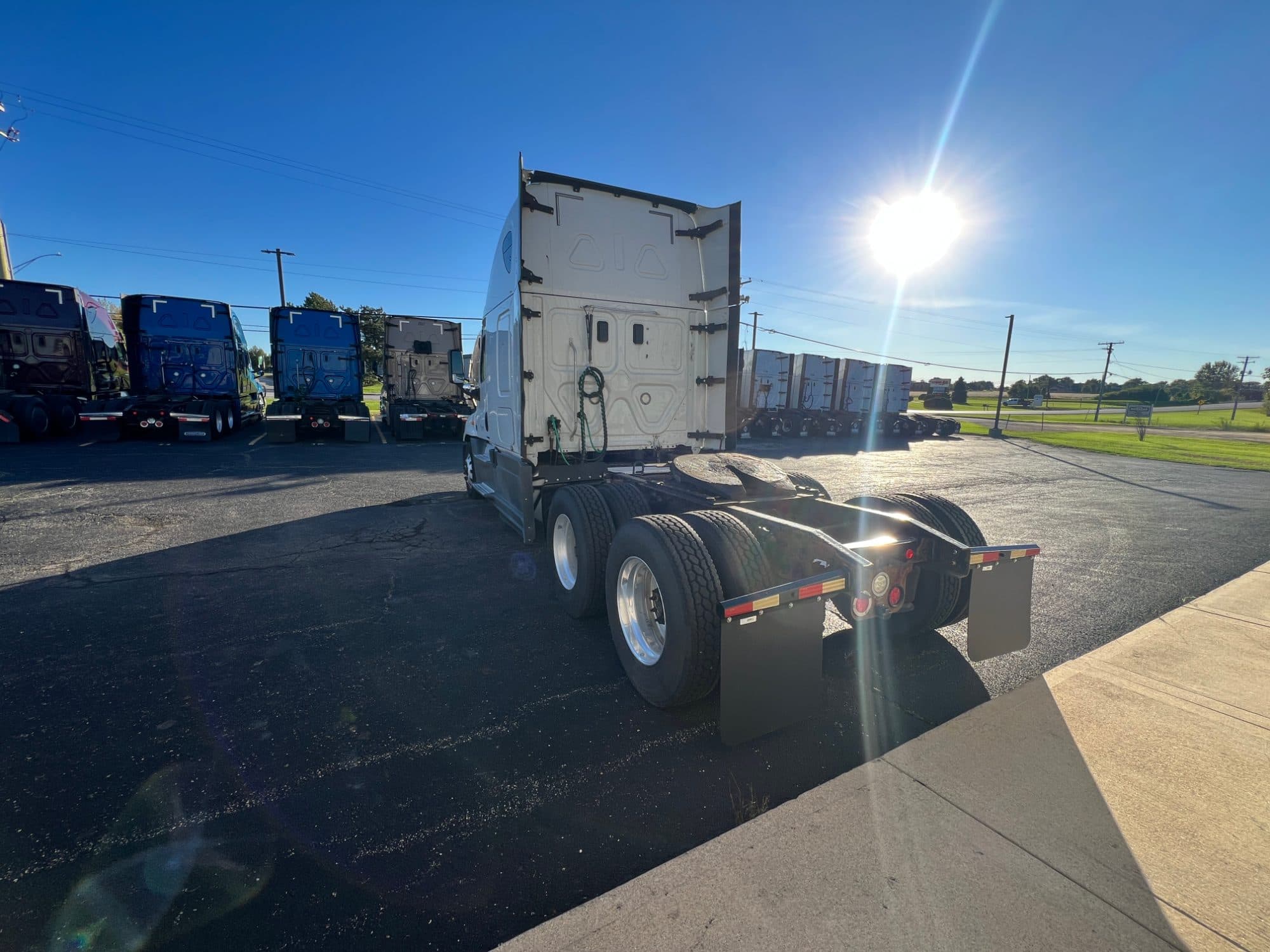 2017 Freightliner Cascadia 125