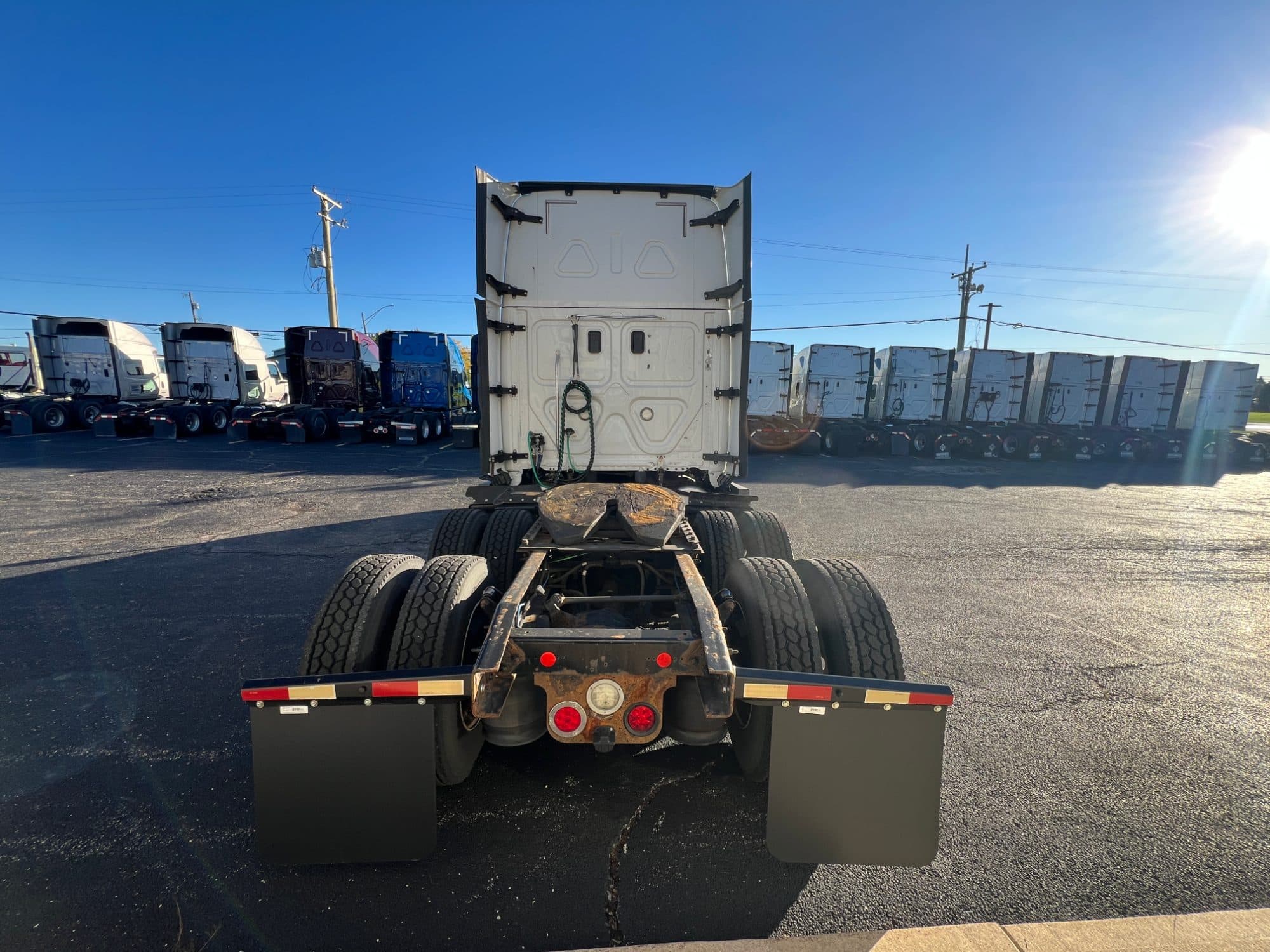 2017 Freightliner Cascadia 125