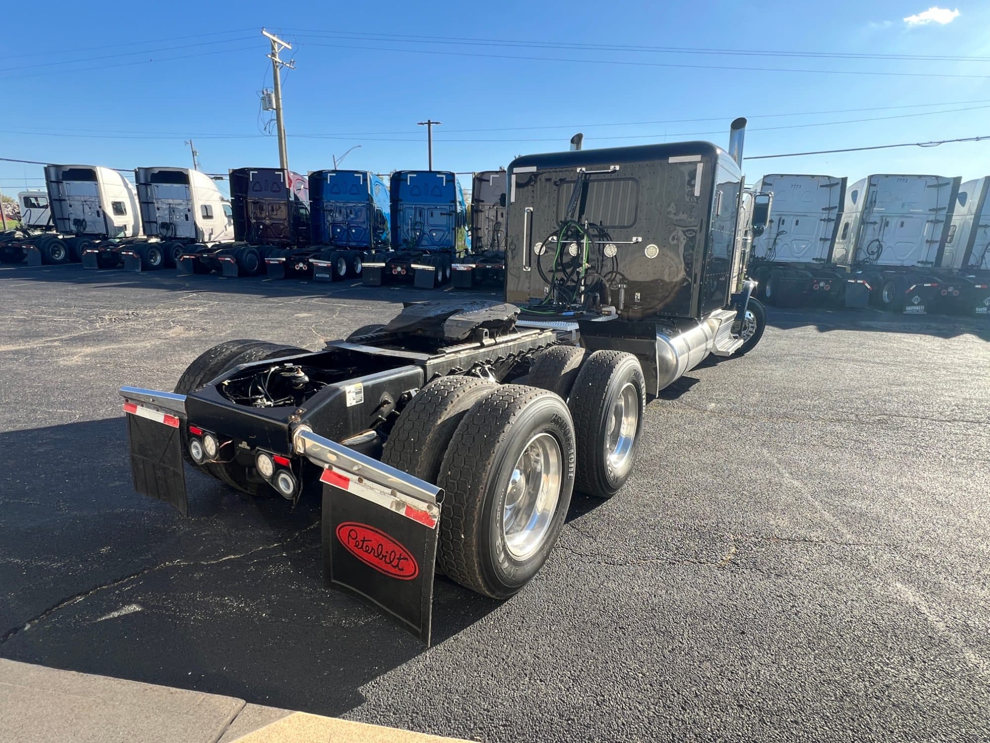 2019 Peterbilt 389