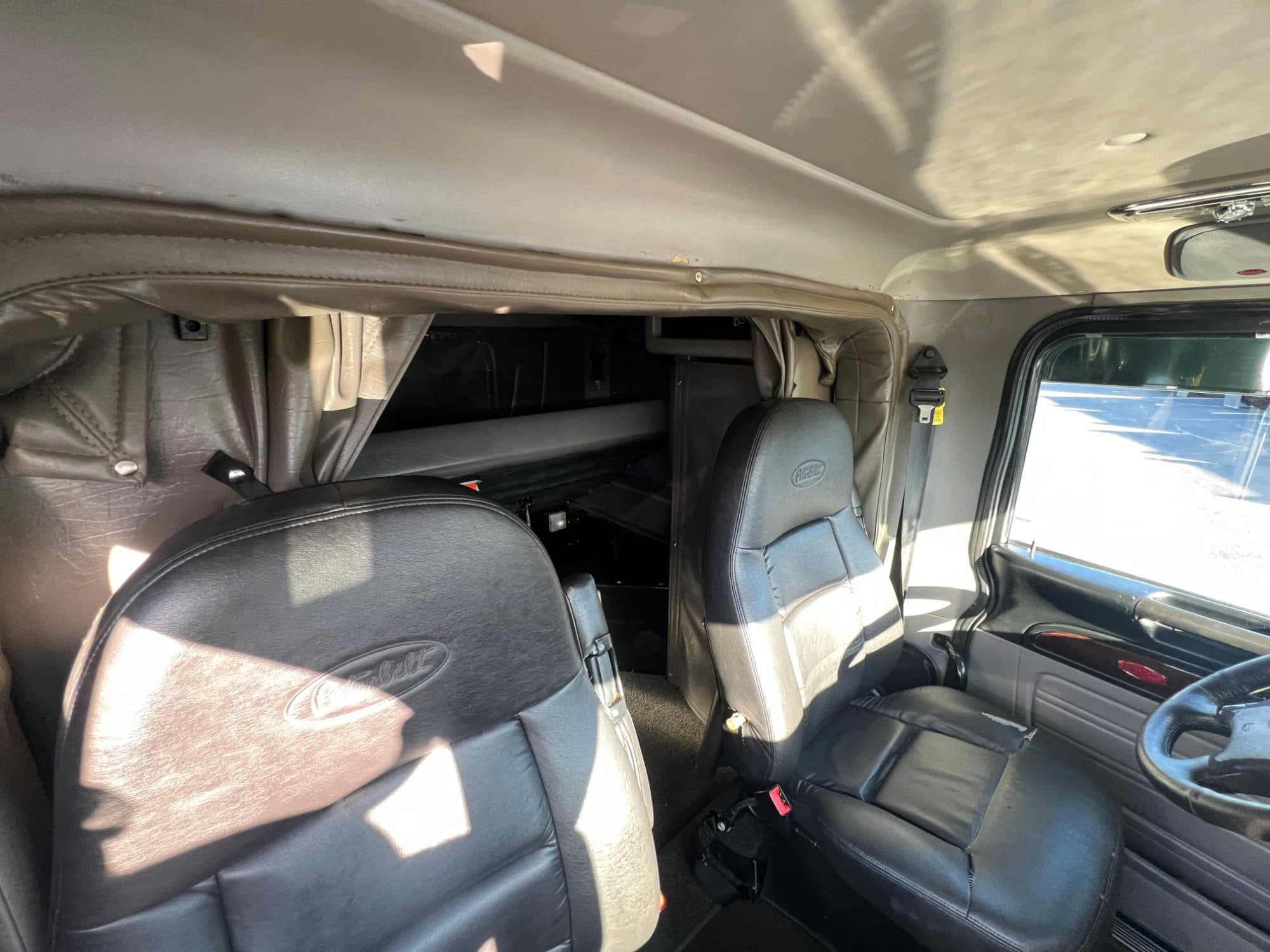 2019 Peterbilt 389